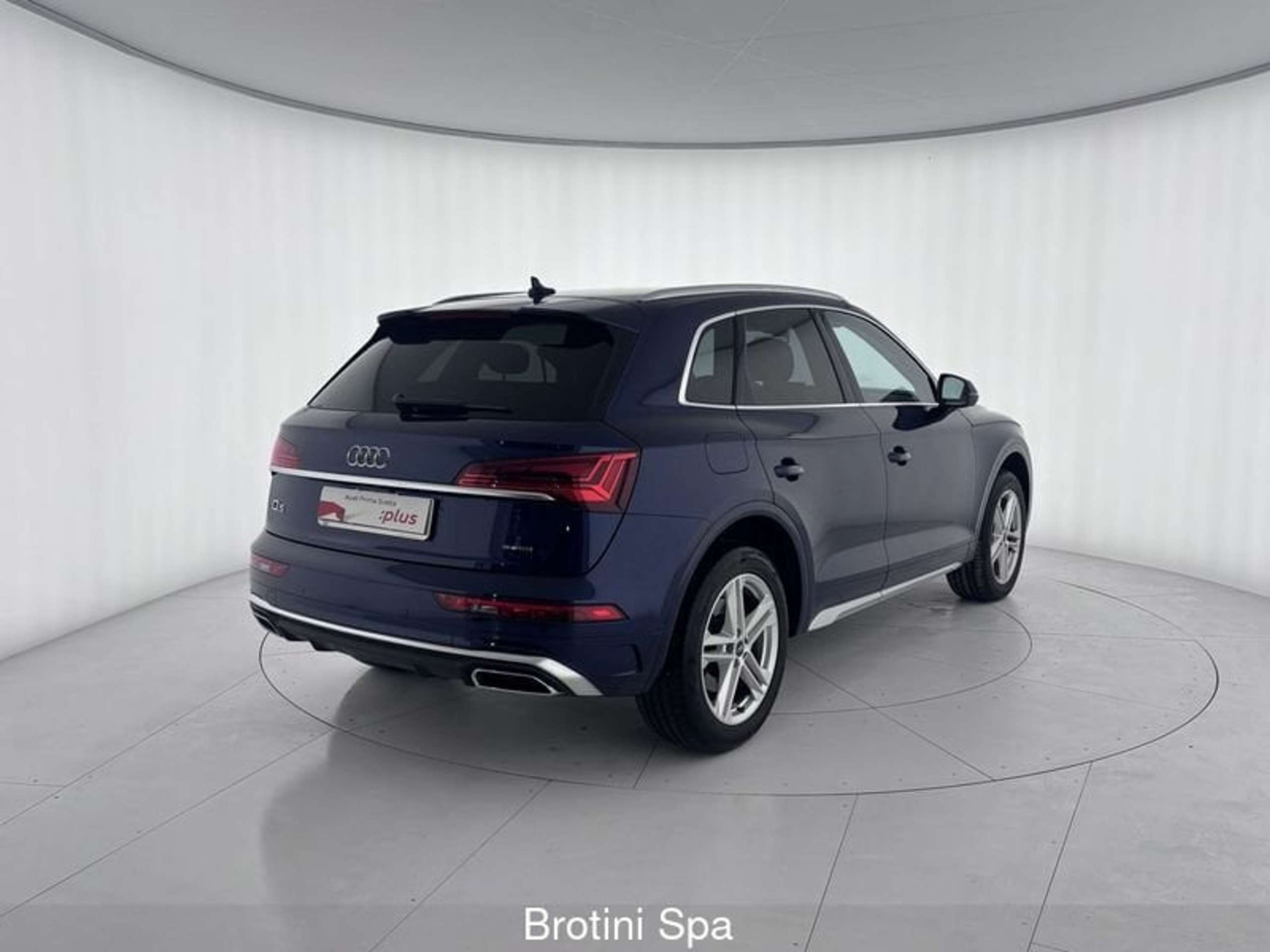 Audi - Q5