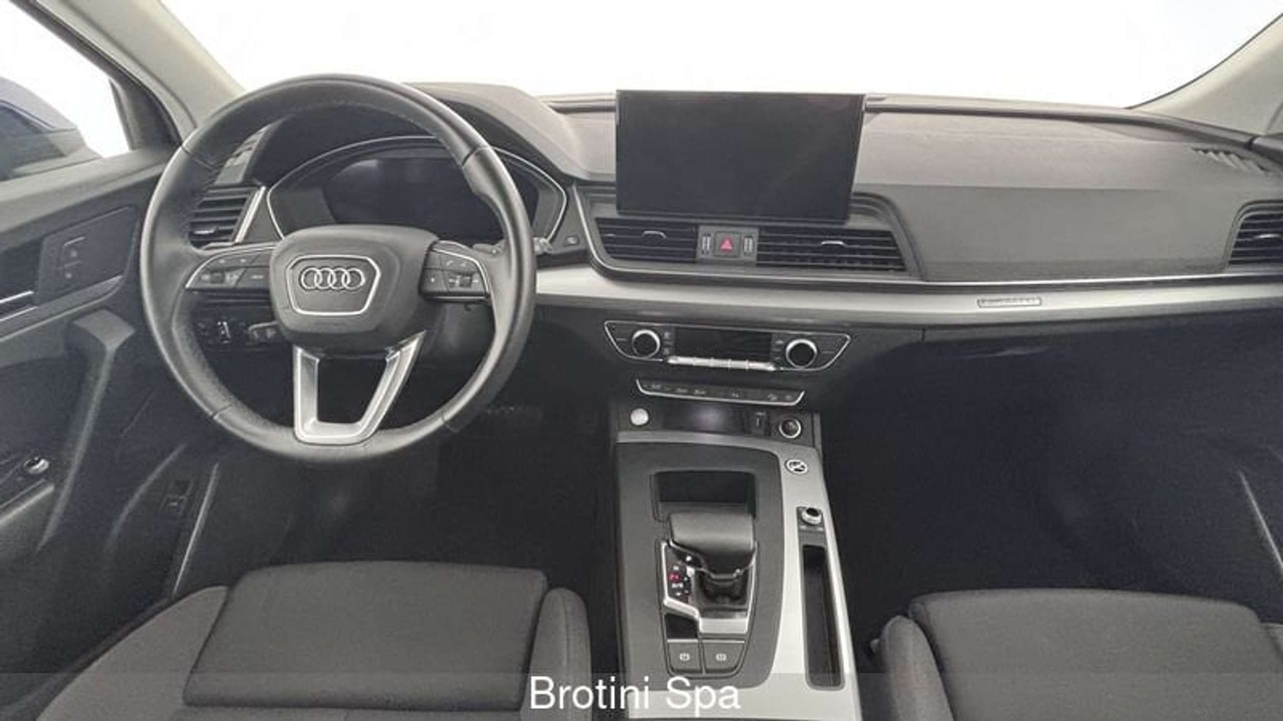 Audi - Q5