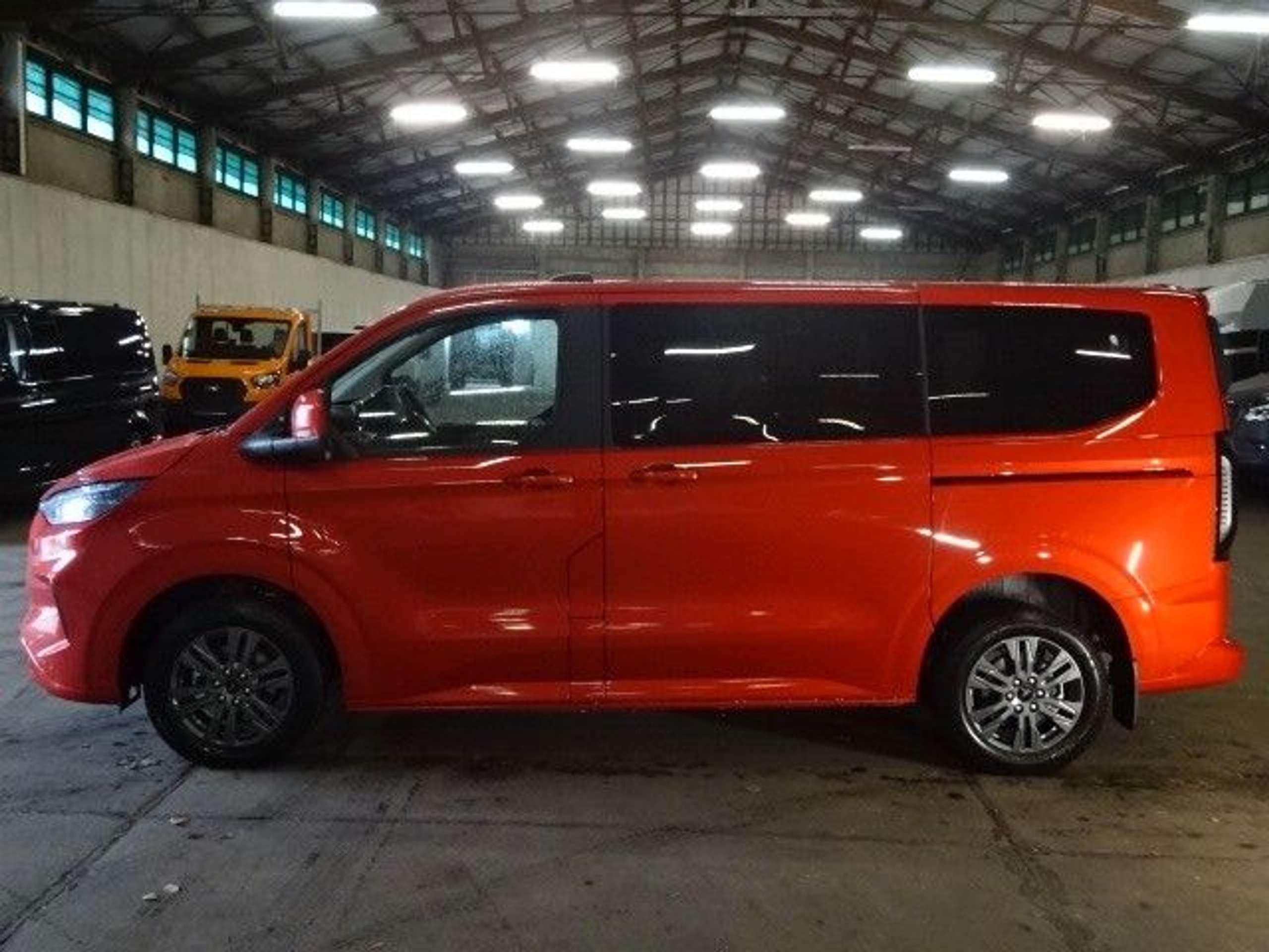 Ford - Tourneo Custom