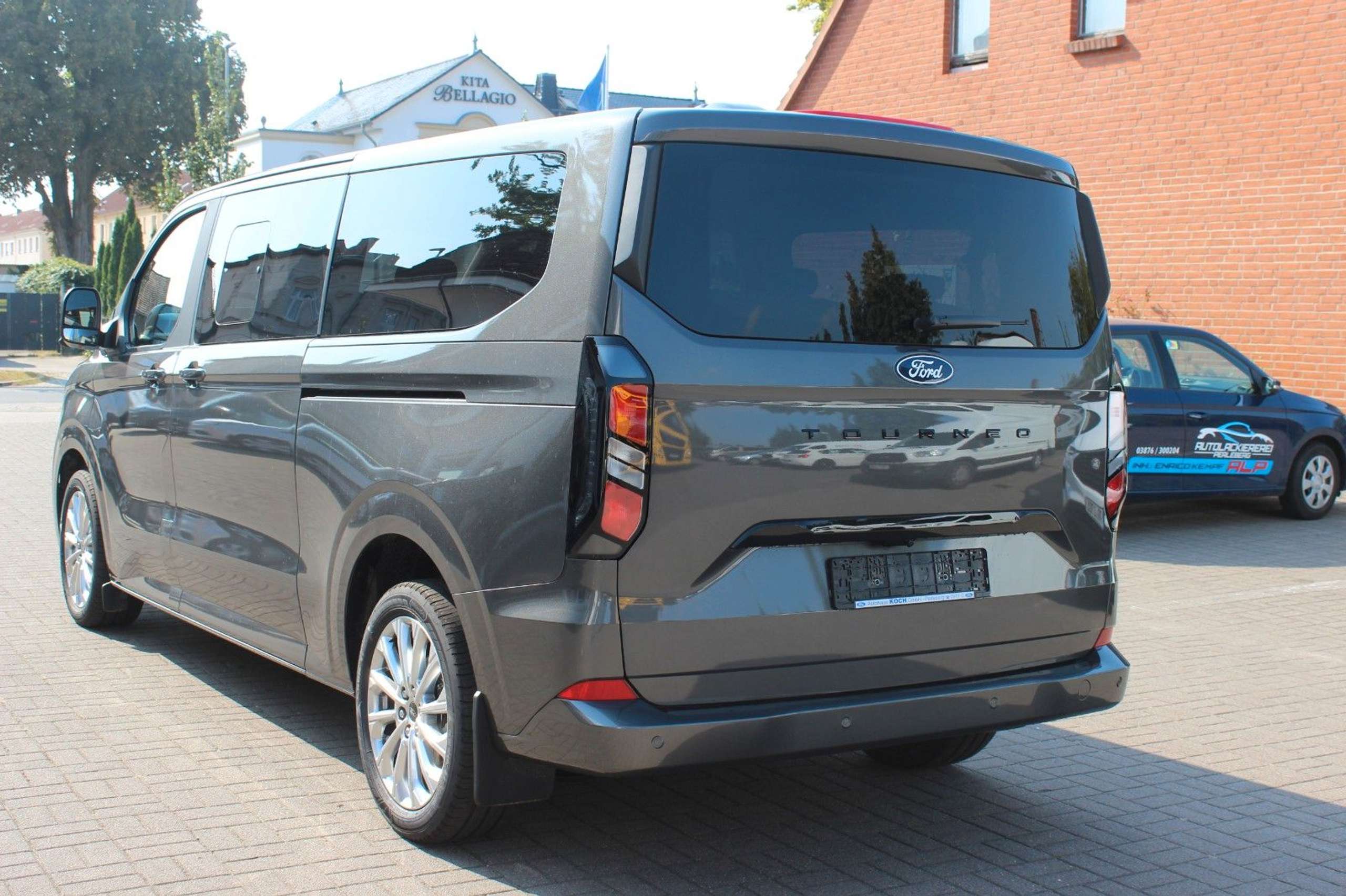 Ford - Tourneo Custom