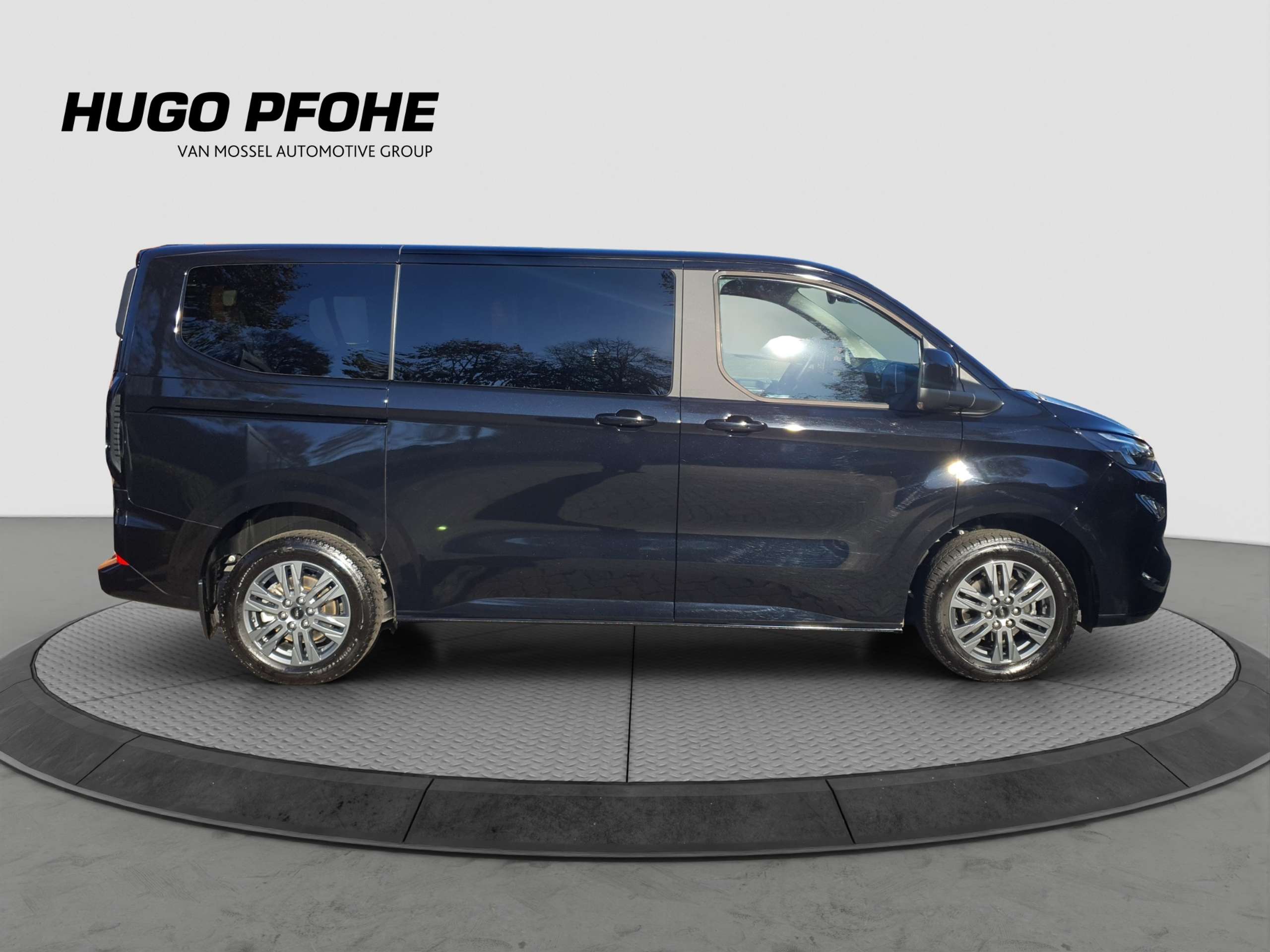 Ford - Tourneo Custom