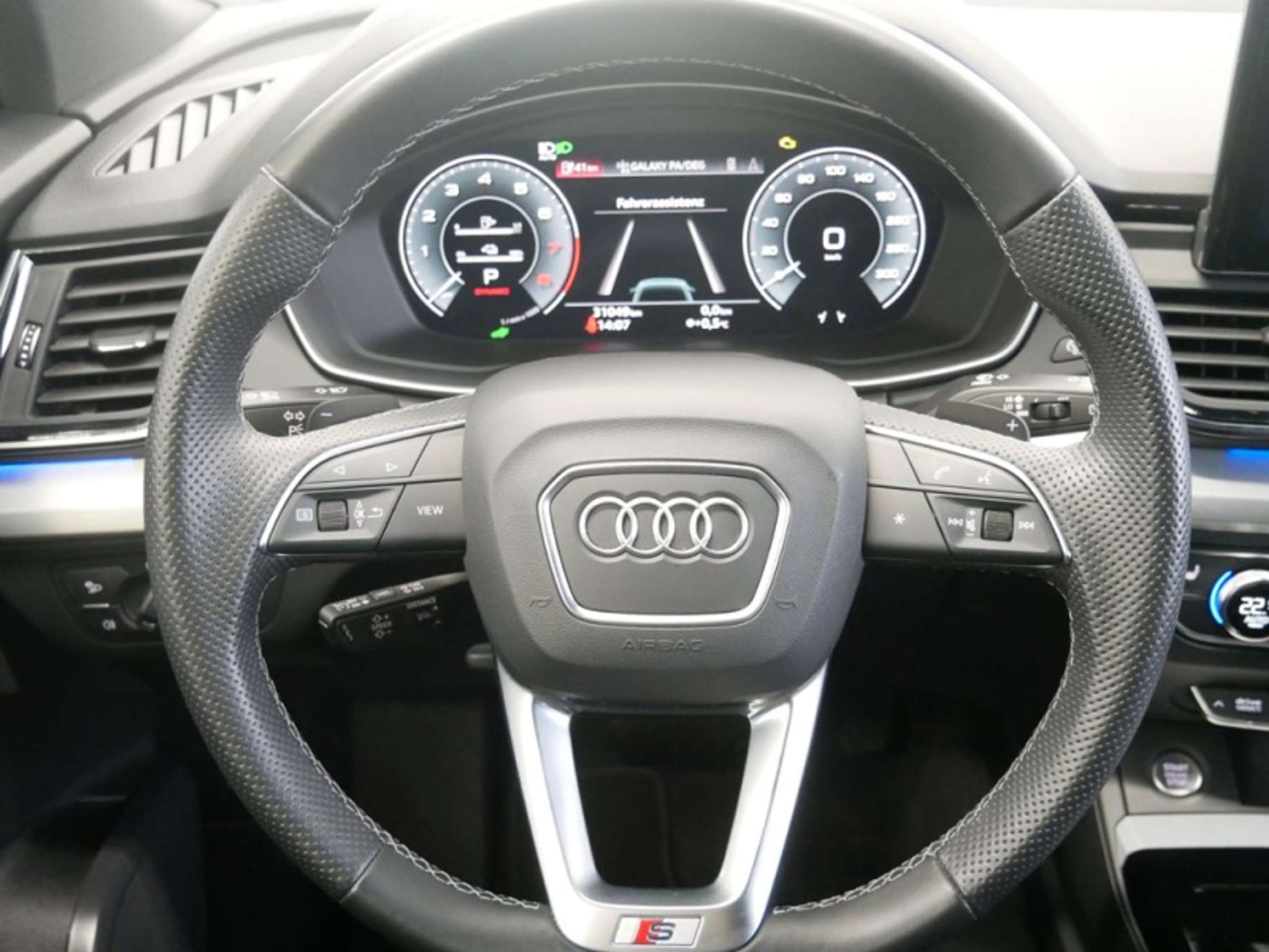 Audi - Q5