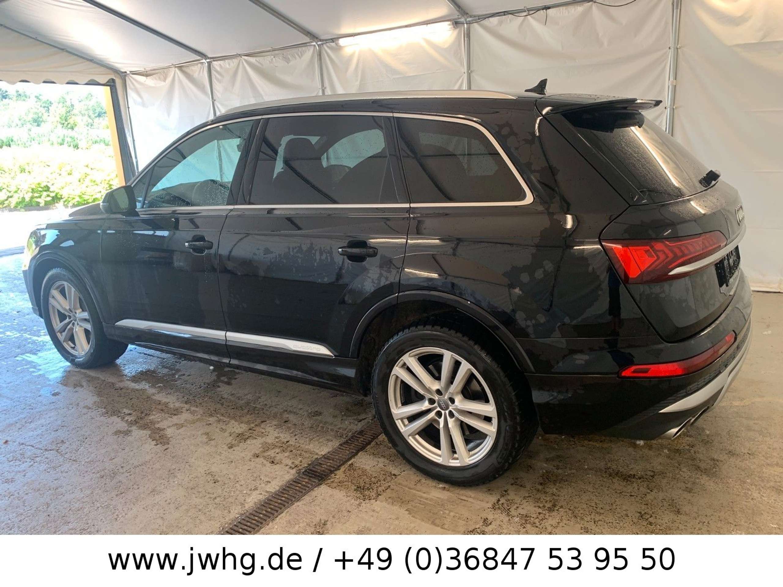 Audi - SQ7