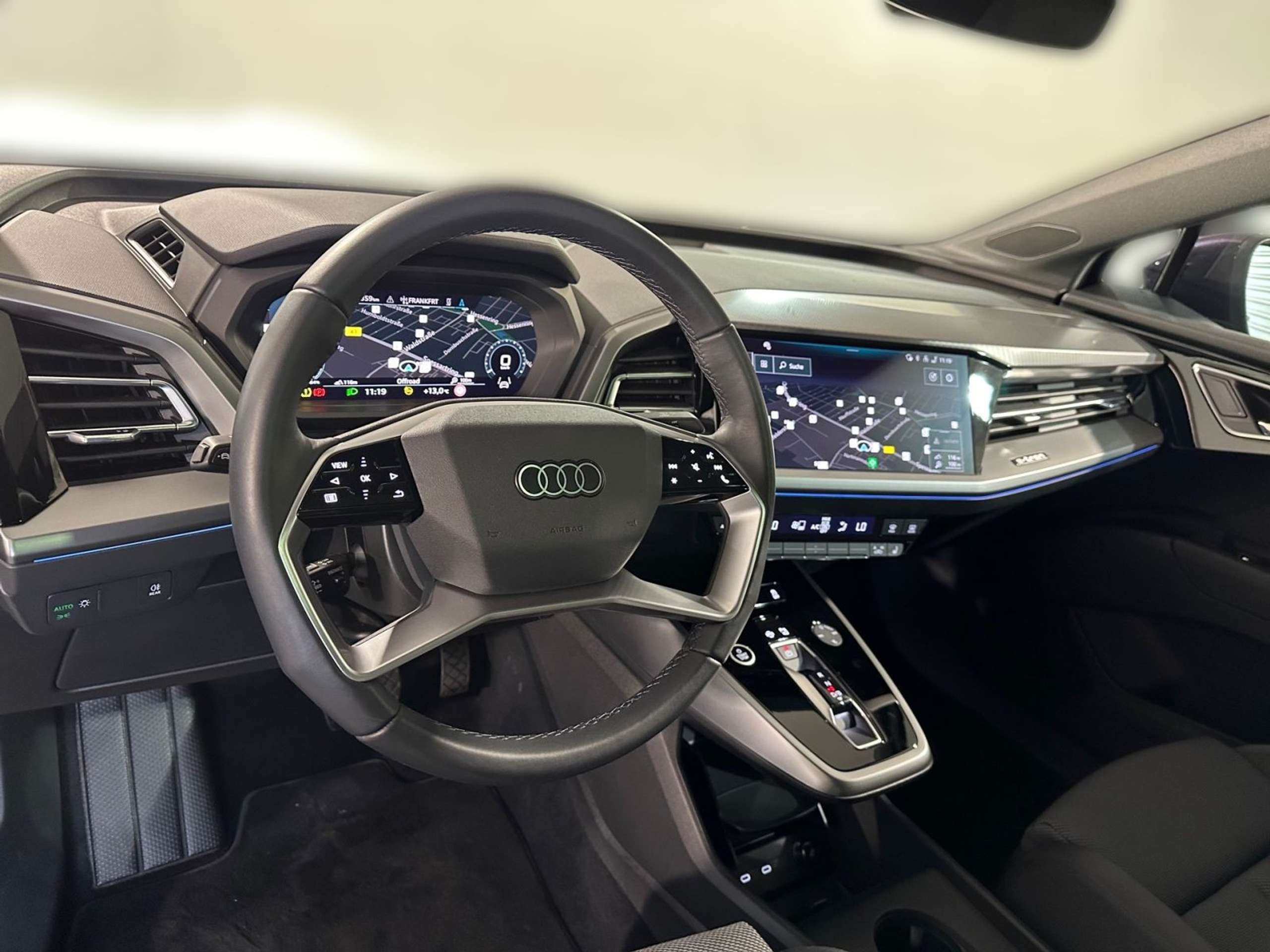 Audi - Q4 e-tron