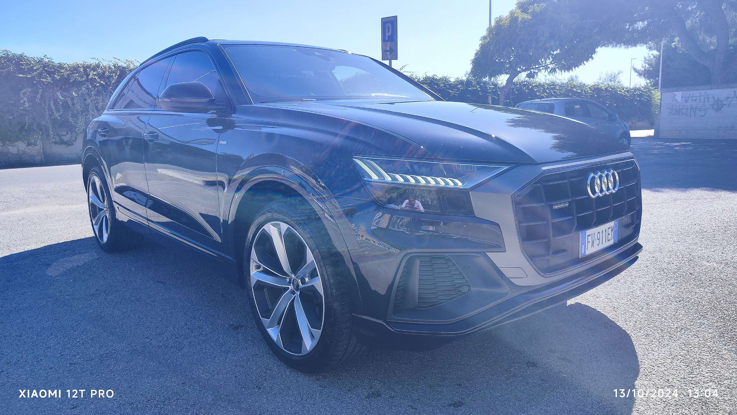 Audi - Q8