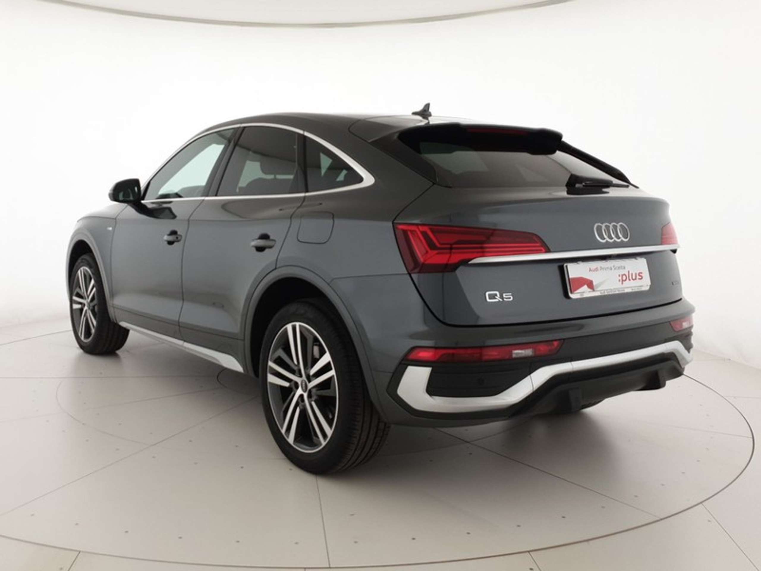 Audi - Q5