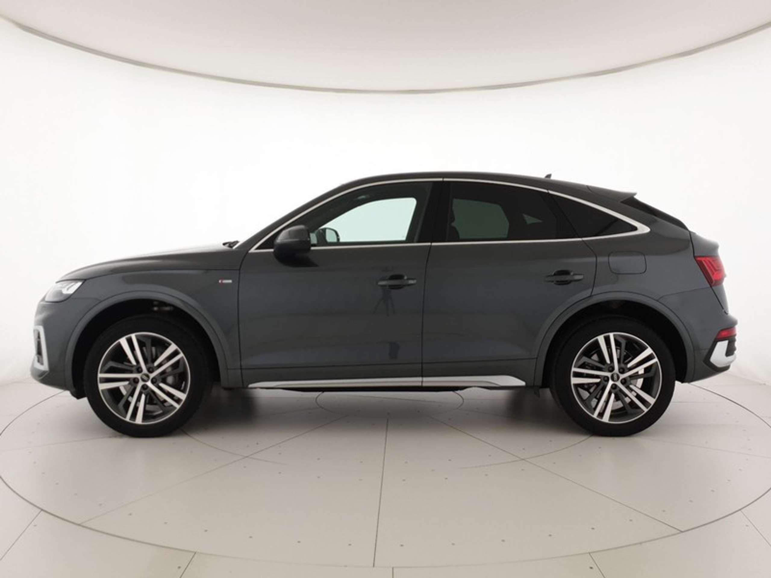 Audi - Q5