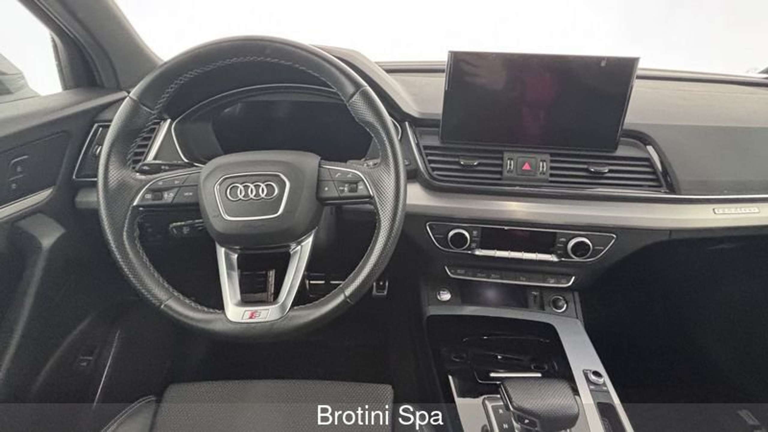 Audi - Q5