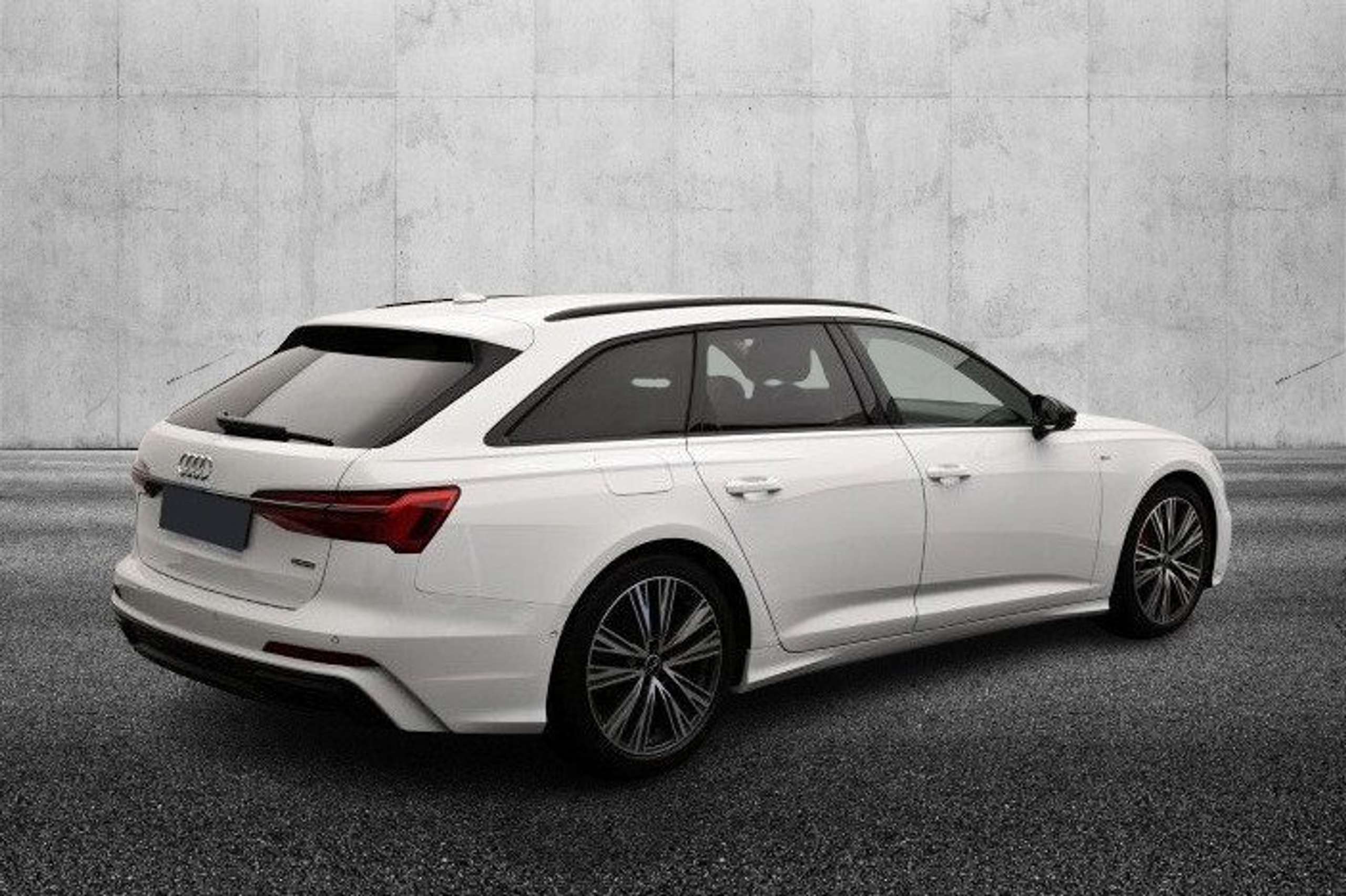 Audi - A6