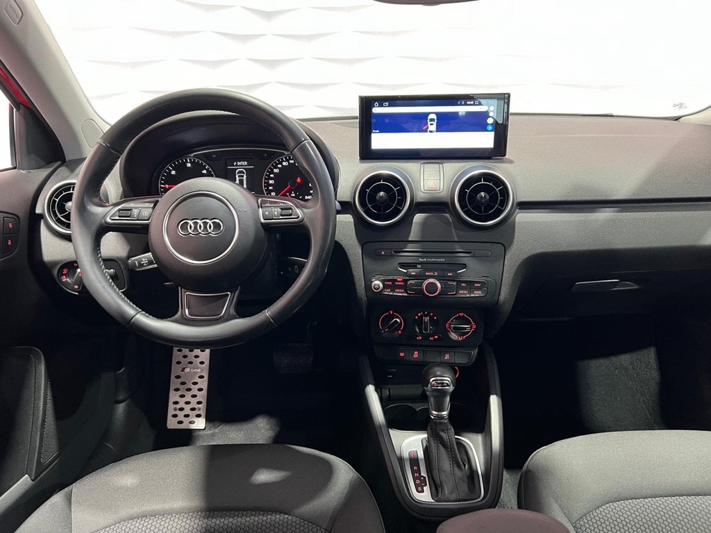 Audi - A1