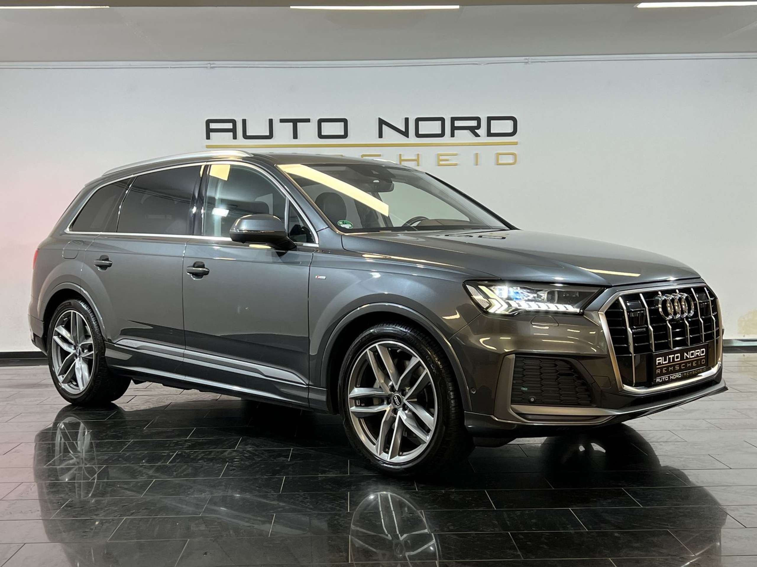 Audi - Q7