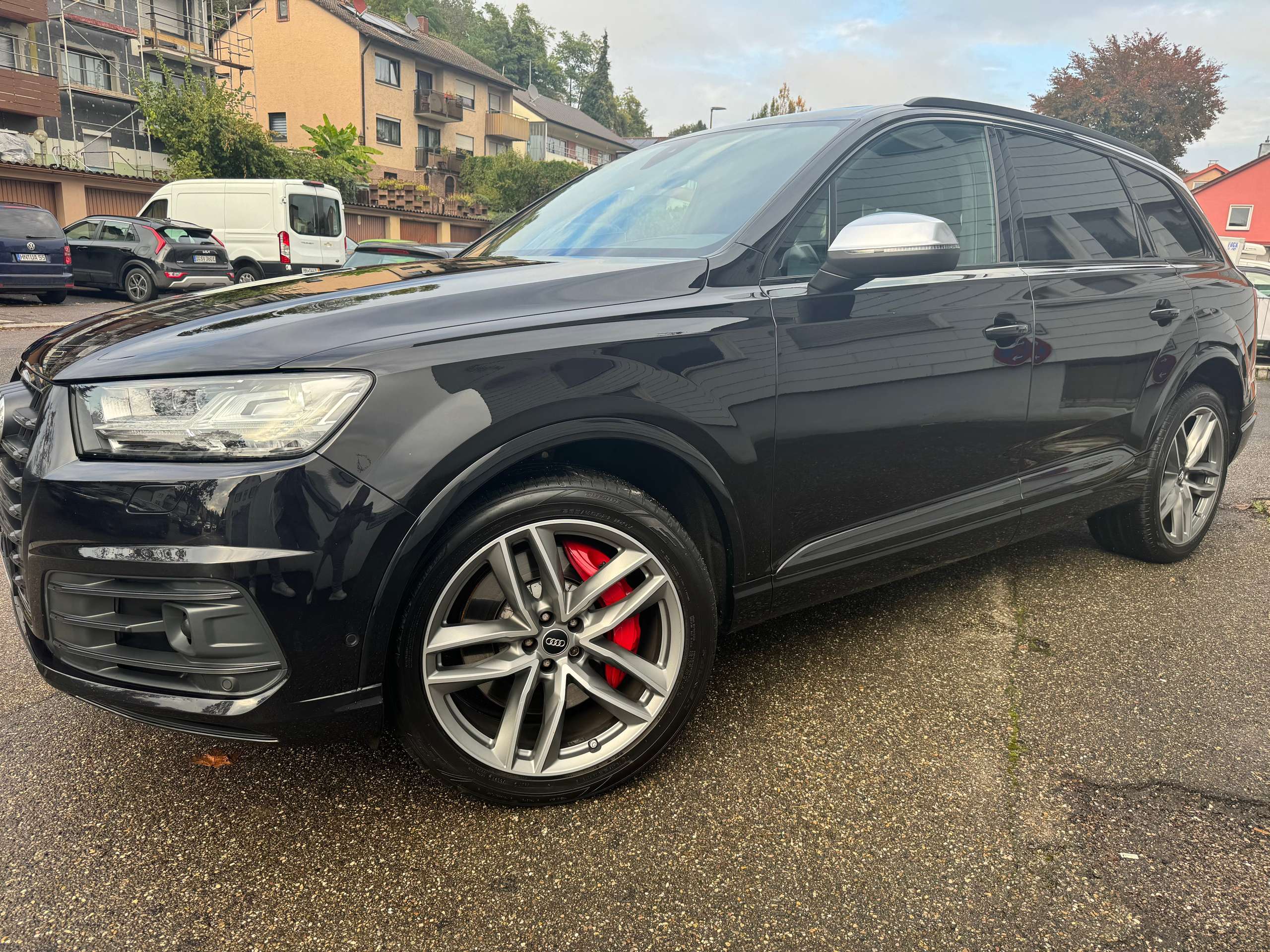 Audi - SQ7