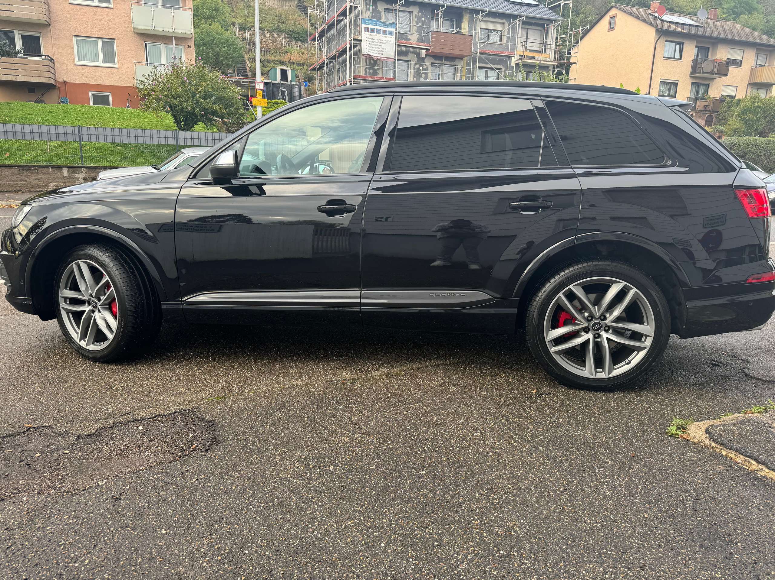 Audi - SQ7