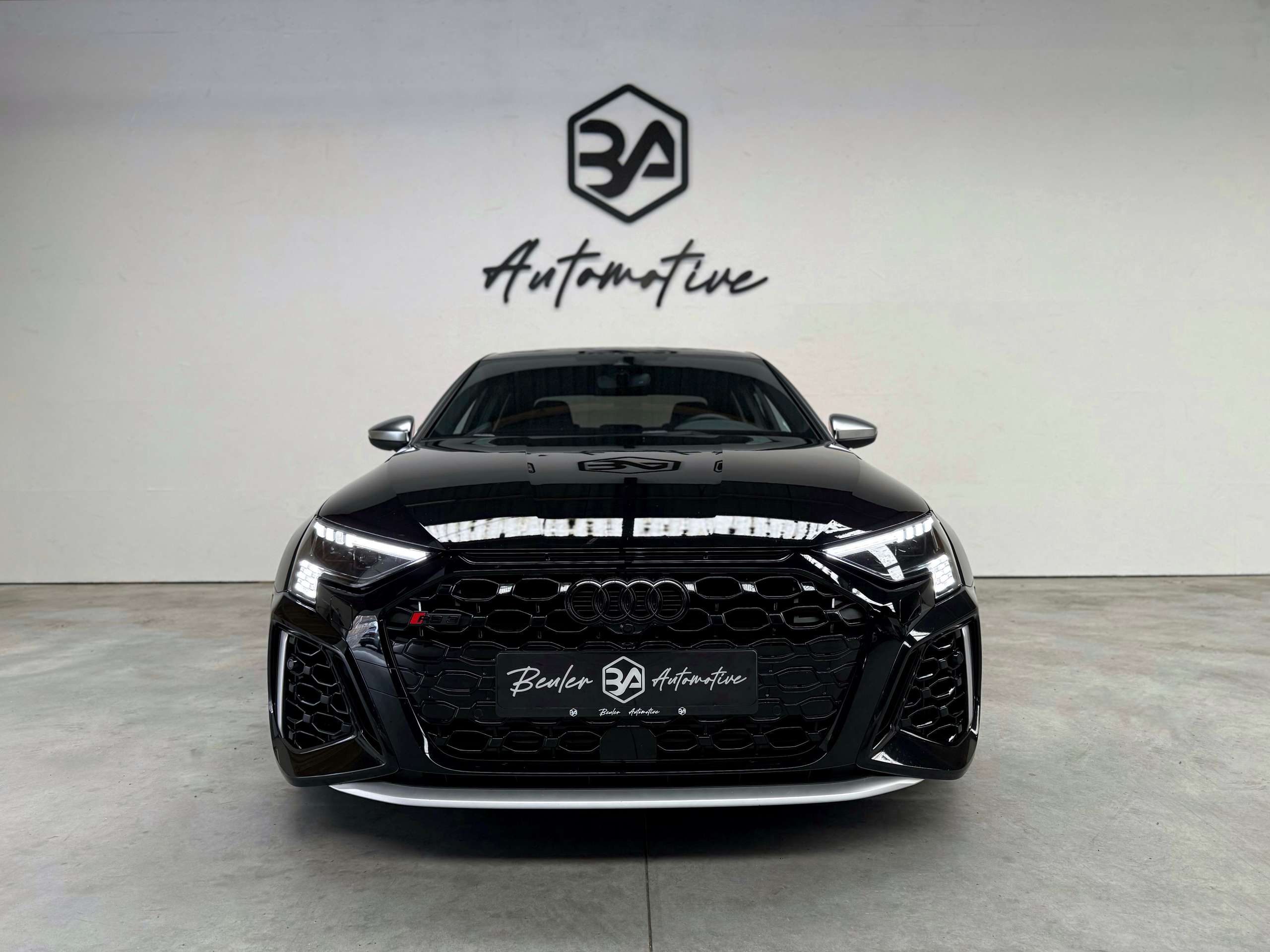 Audi - RS3