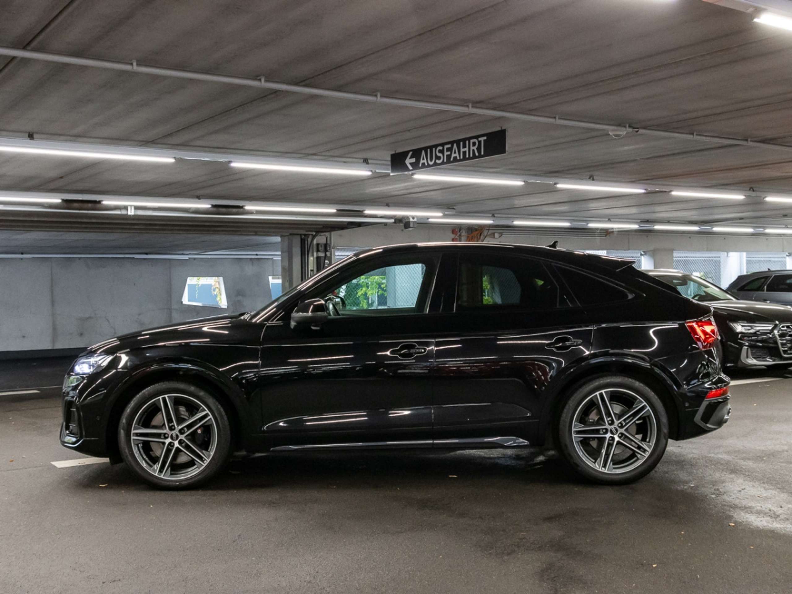 Audi - SQ5