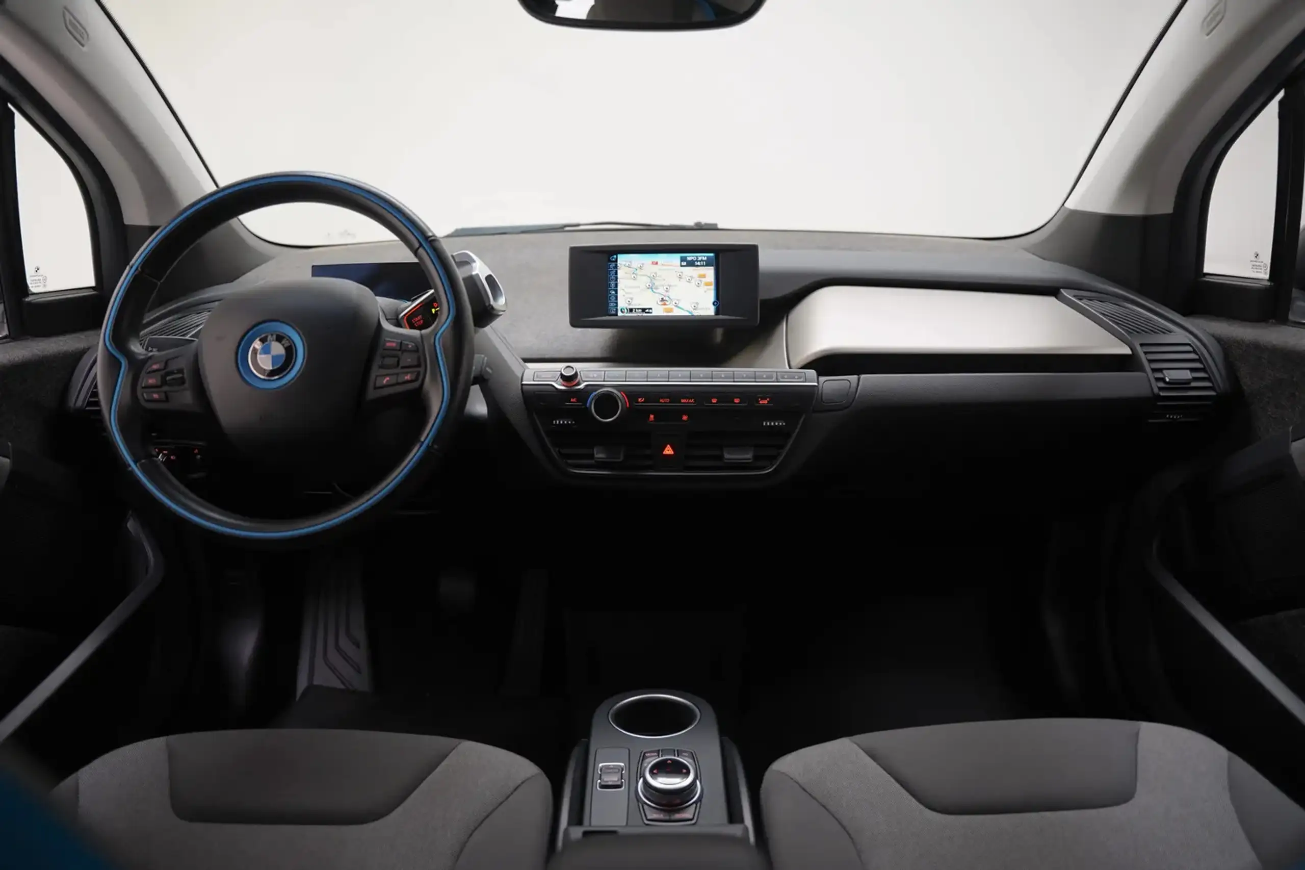 BMW - i3