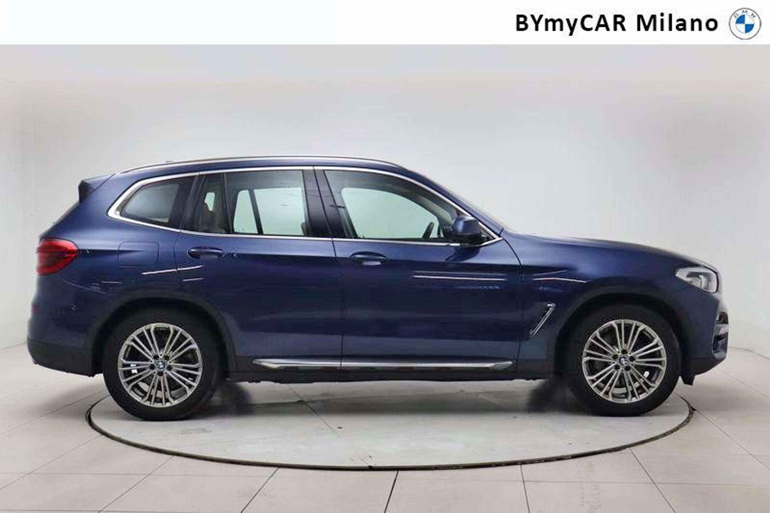 BMW - X3