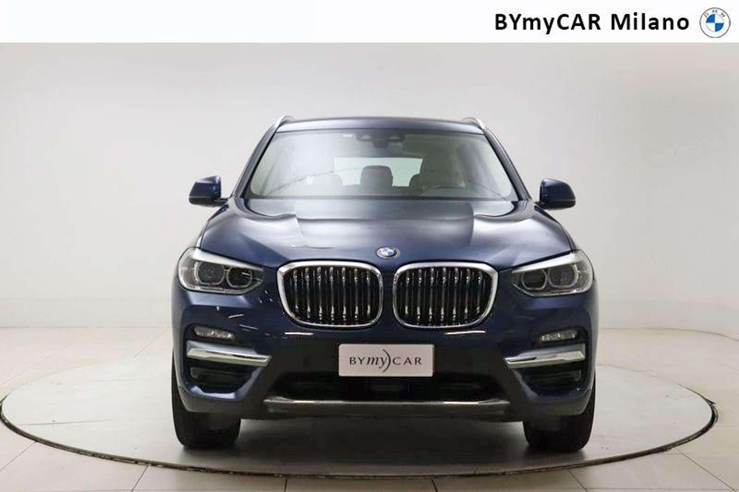 BMW - X3