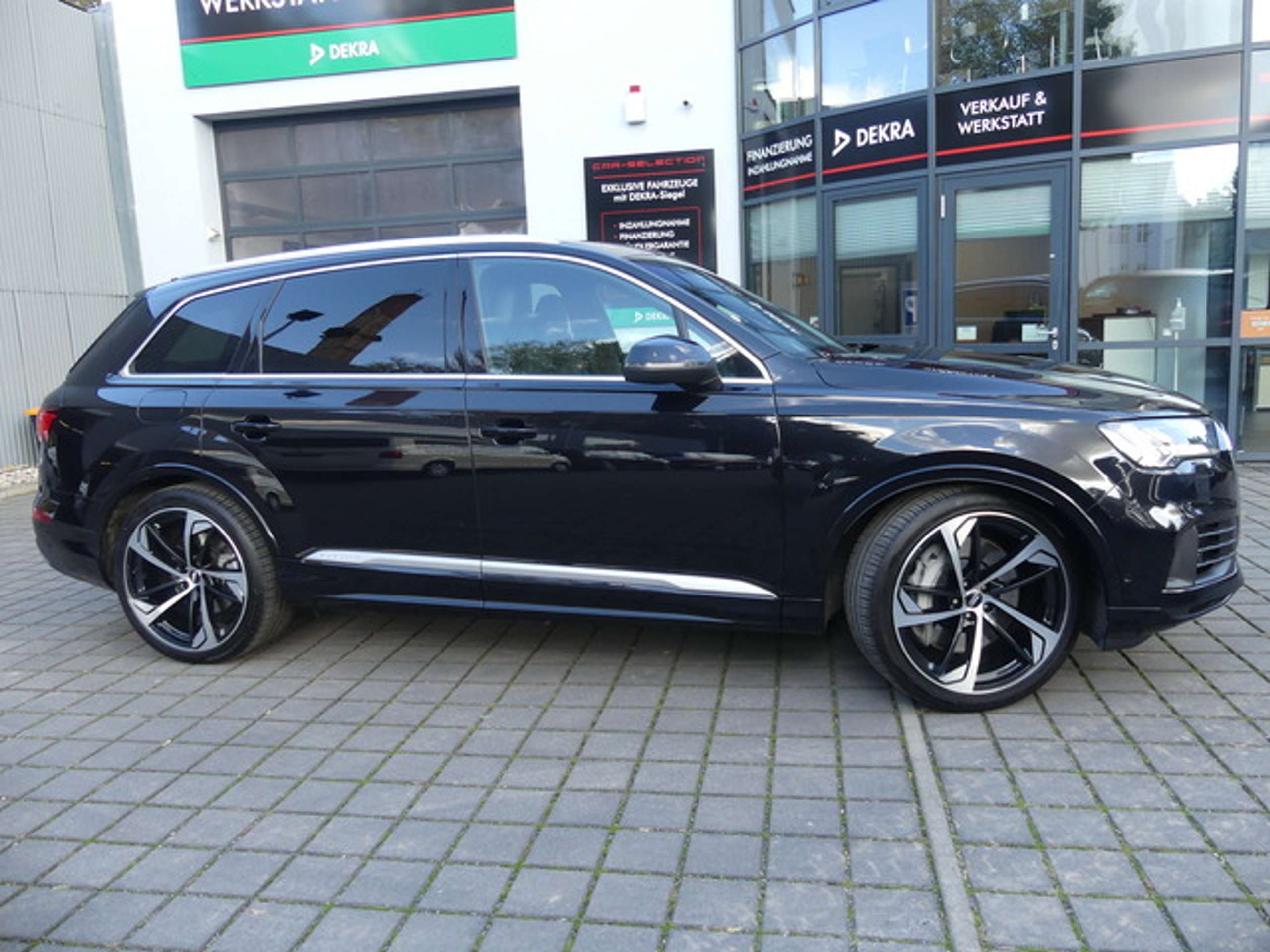 Audi - Q7