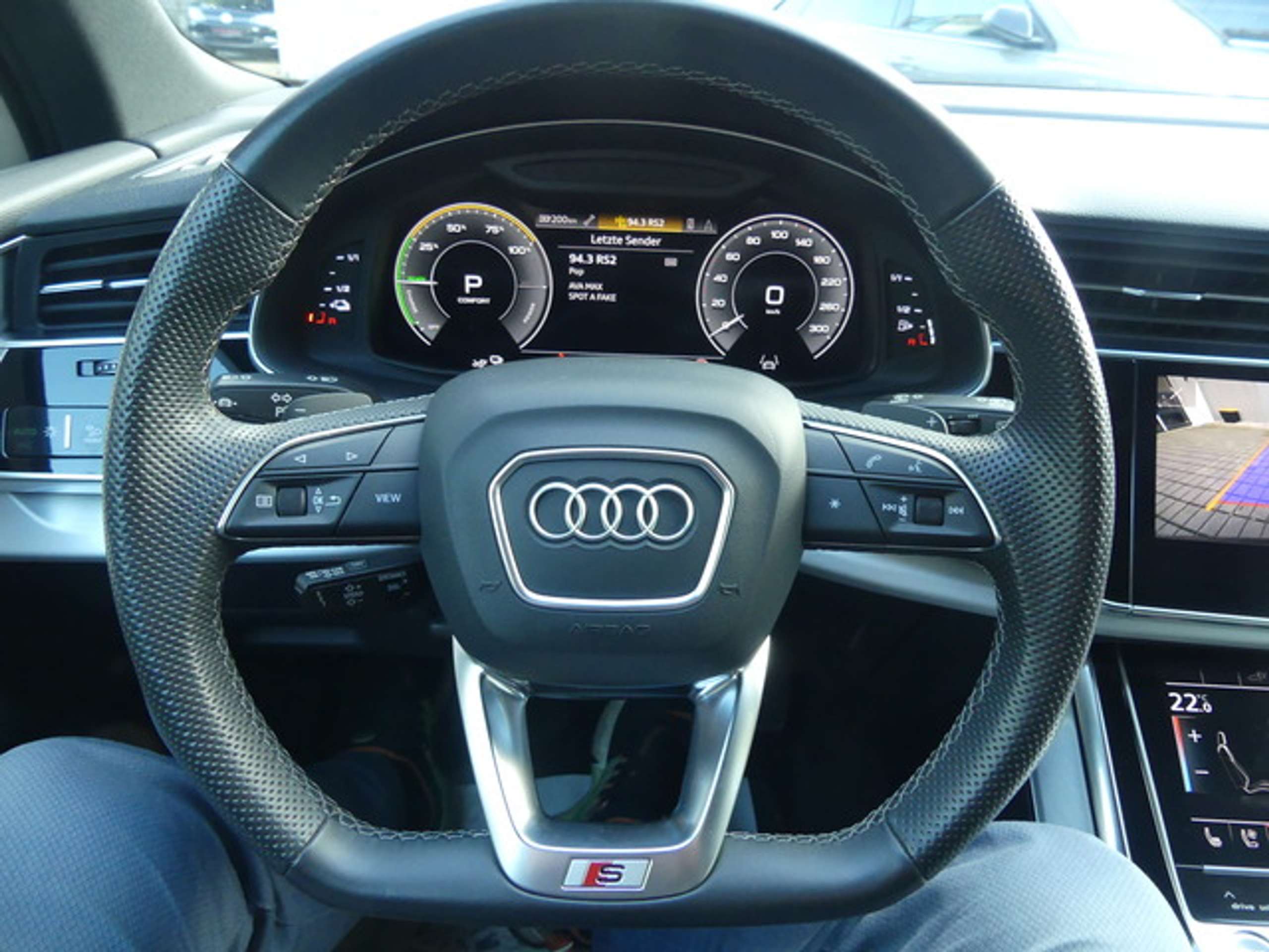 Audi - Q7