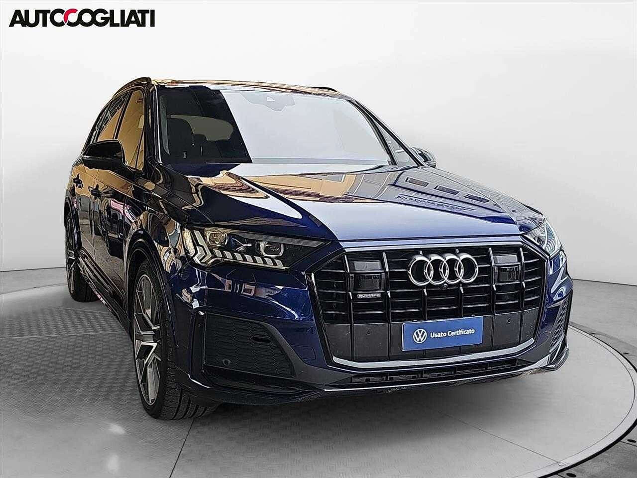 Audi - Q7