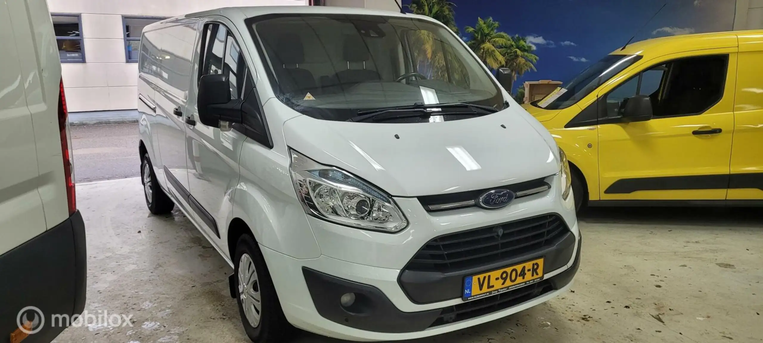 Ford - Transit Custom