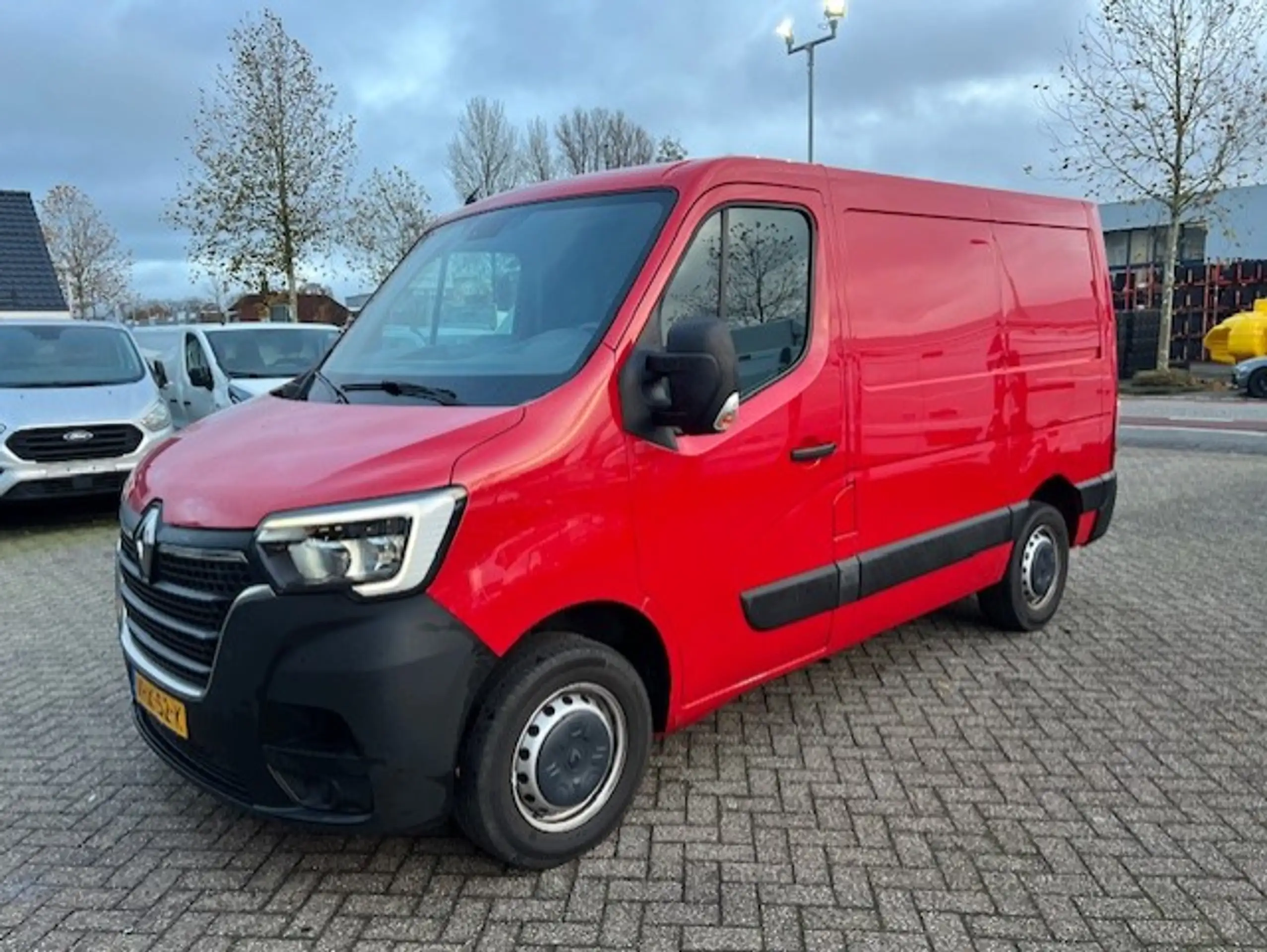 Renault - Master