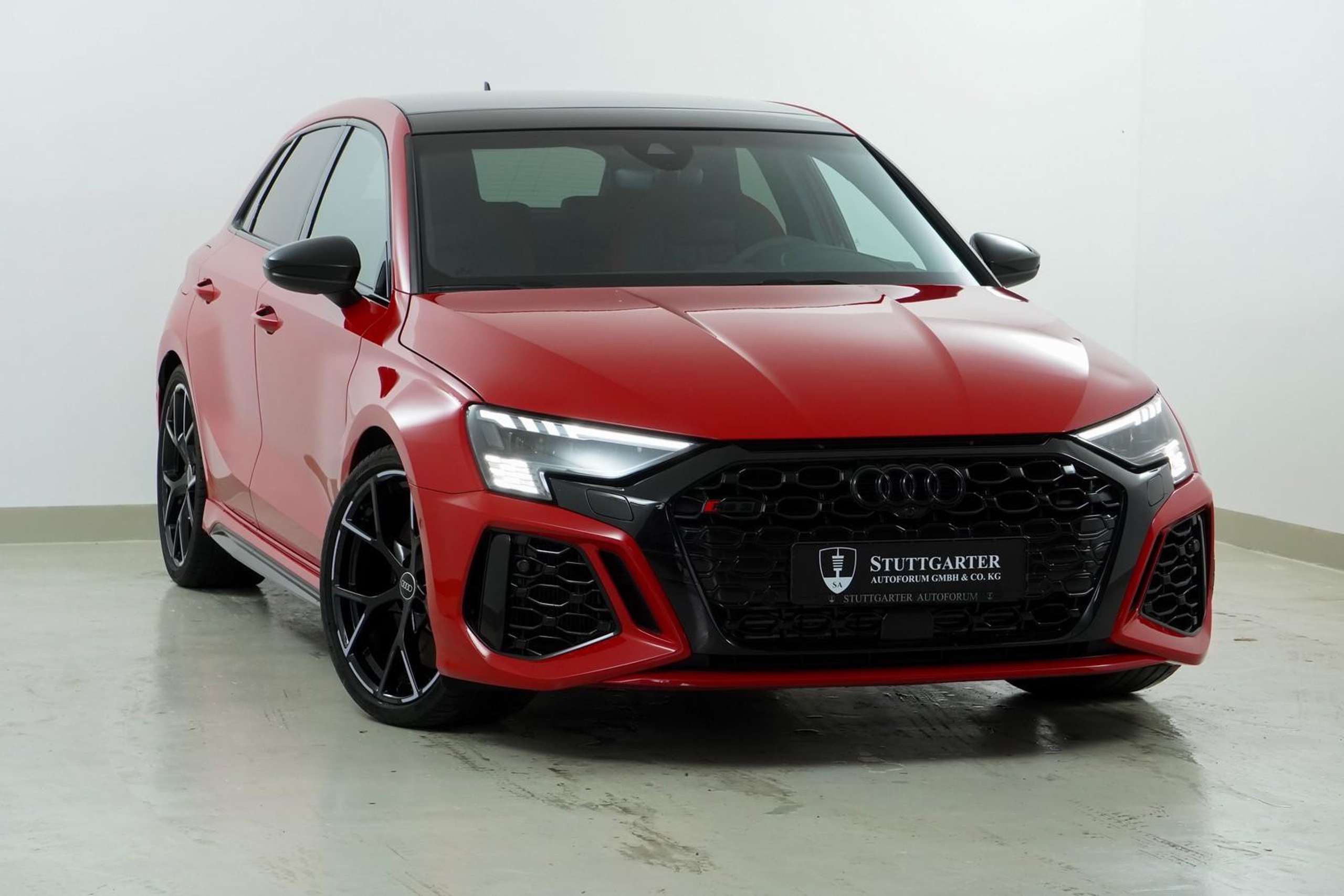 Audi - RS3