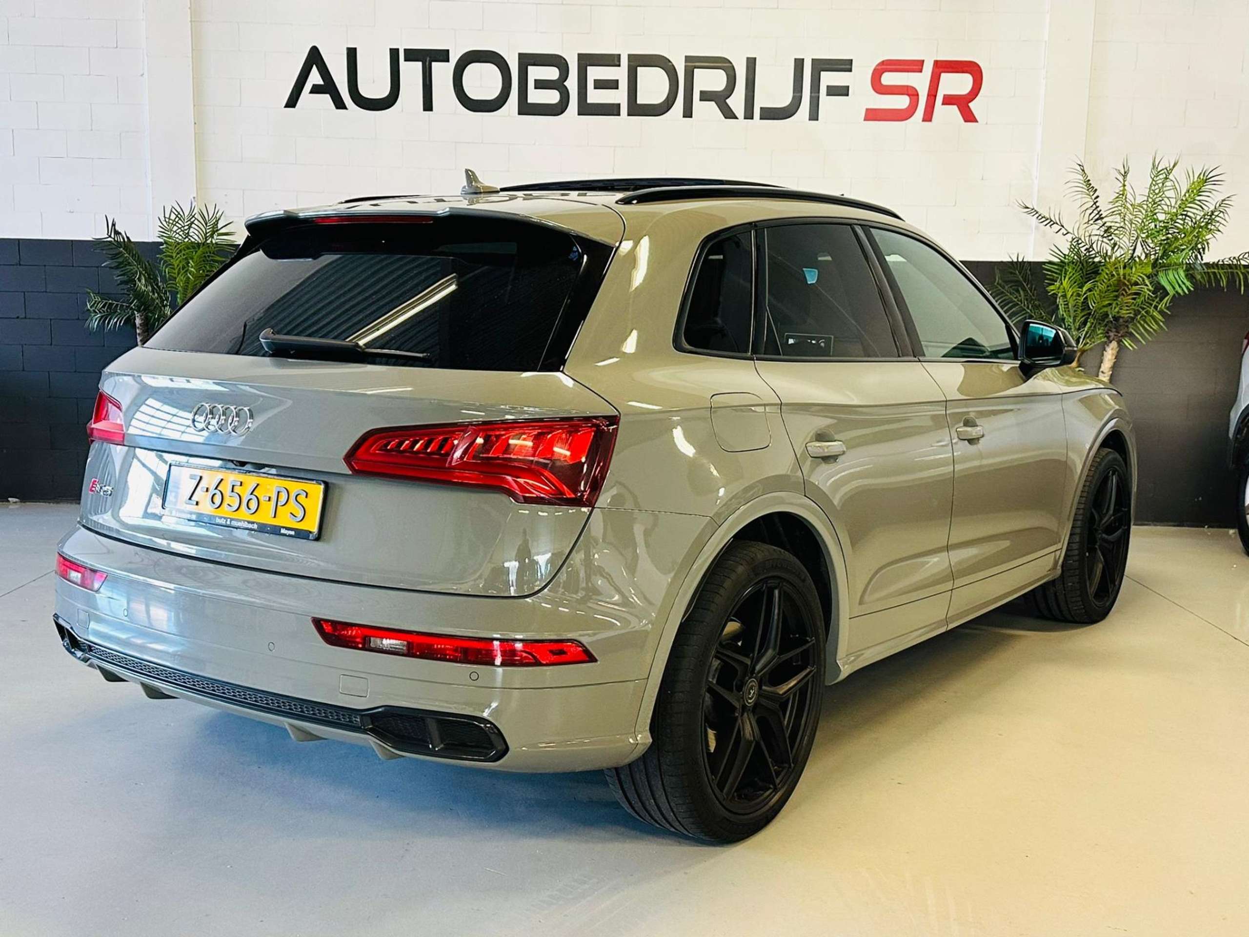 Audi - Q5