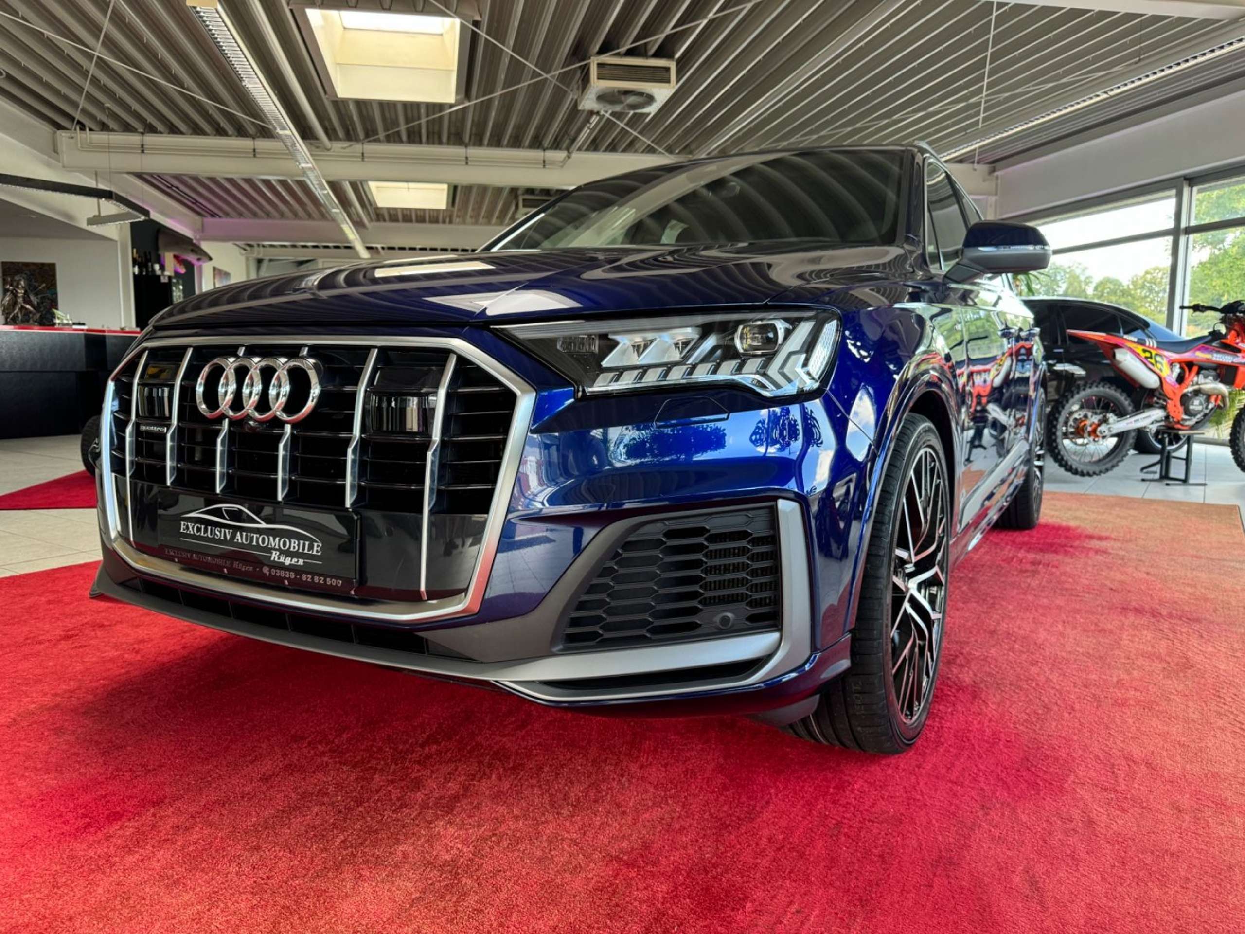 Audi - Q7