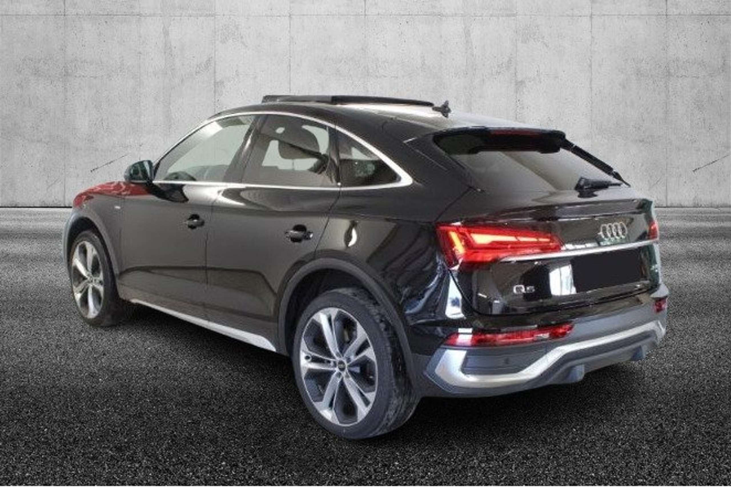 Audi - Q5