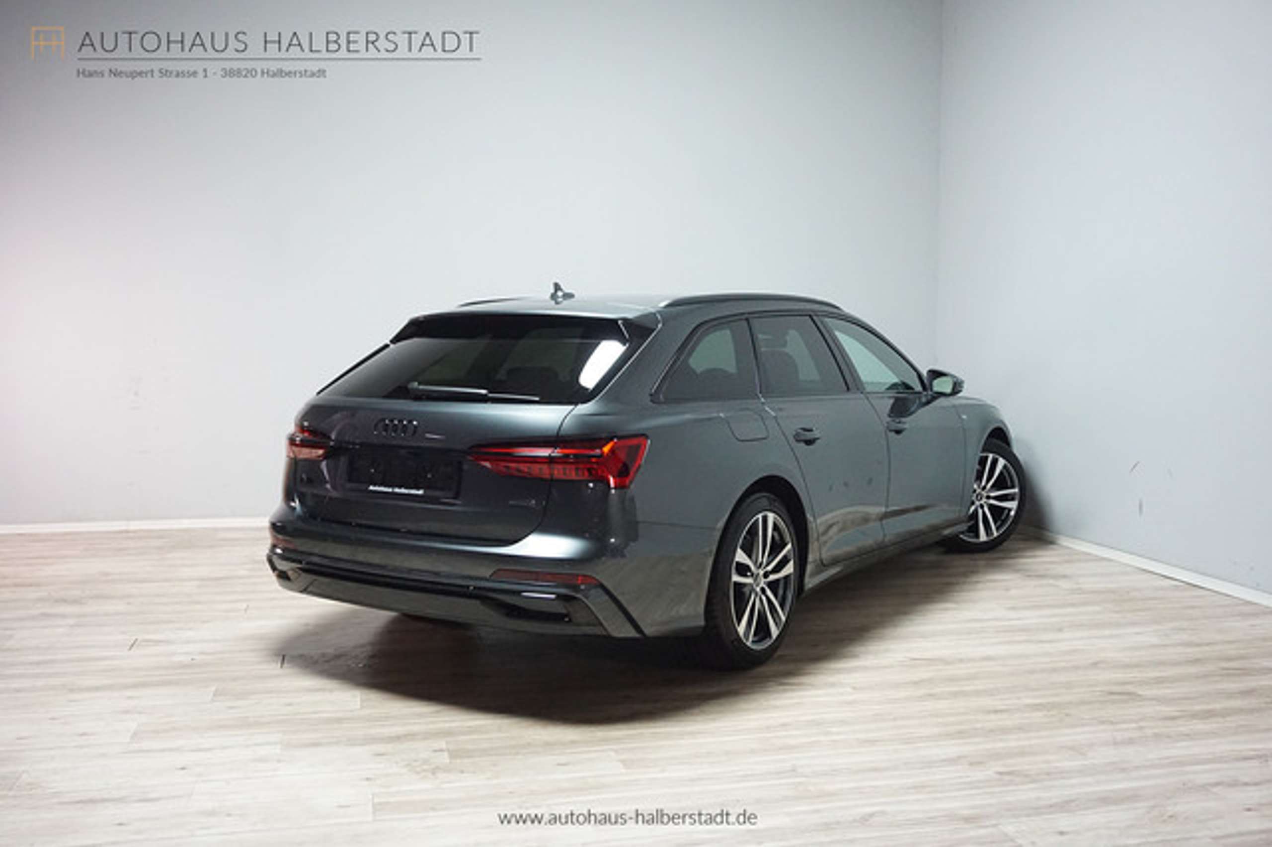 Audi - A6