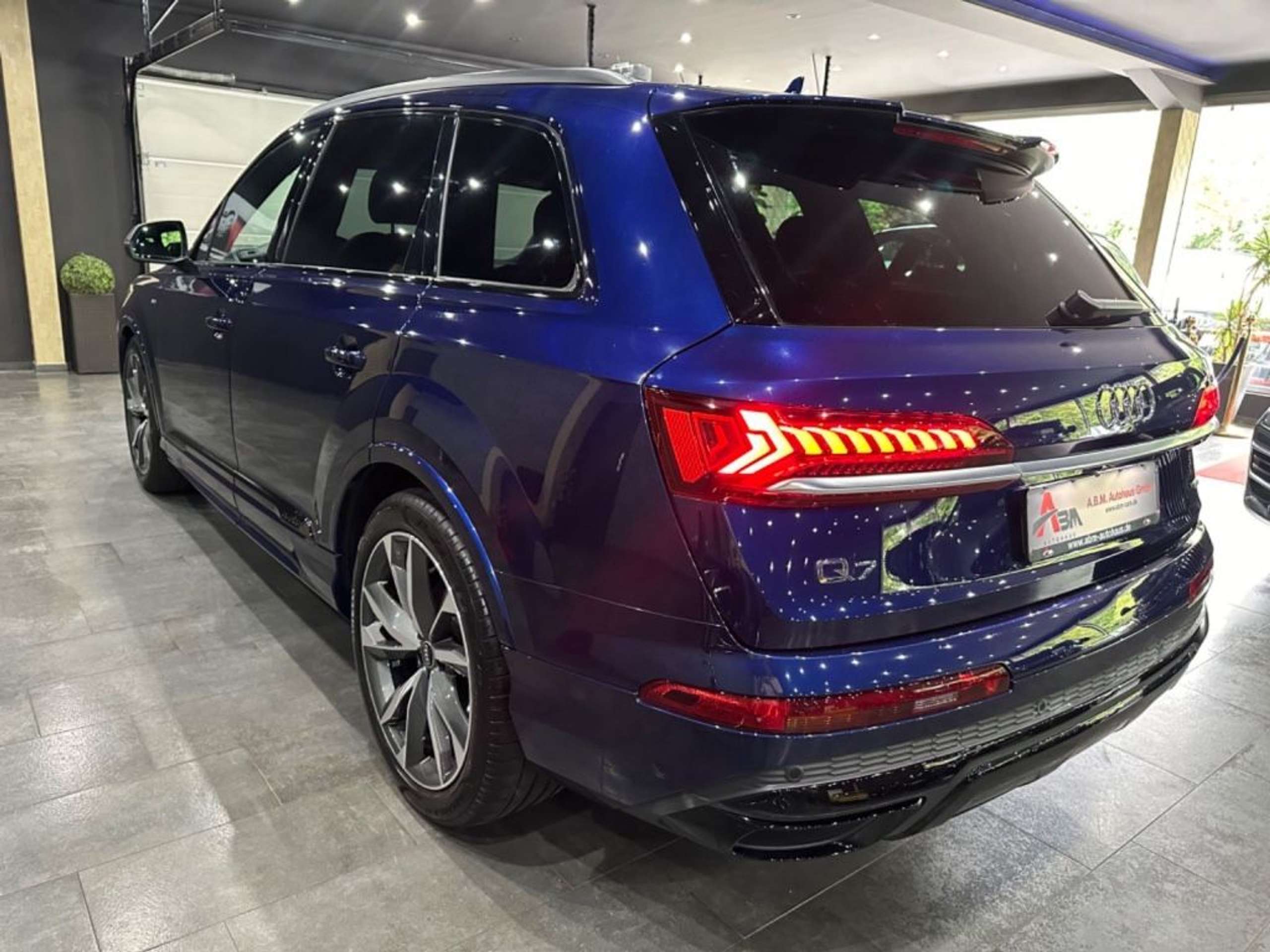 Audi - Q7