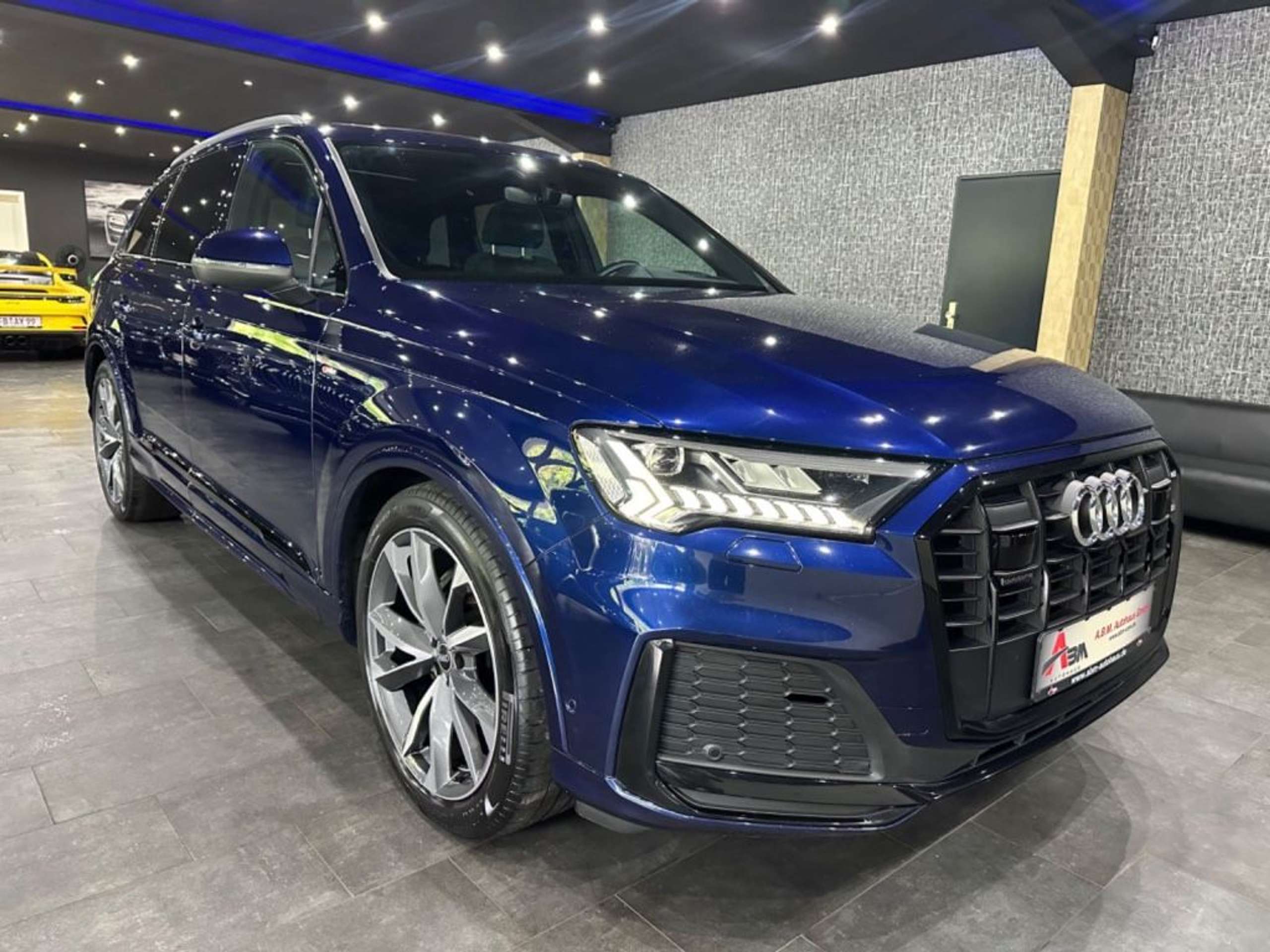 Audi - Q7