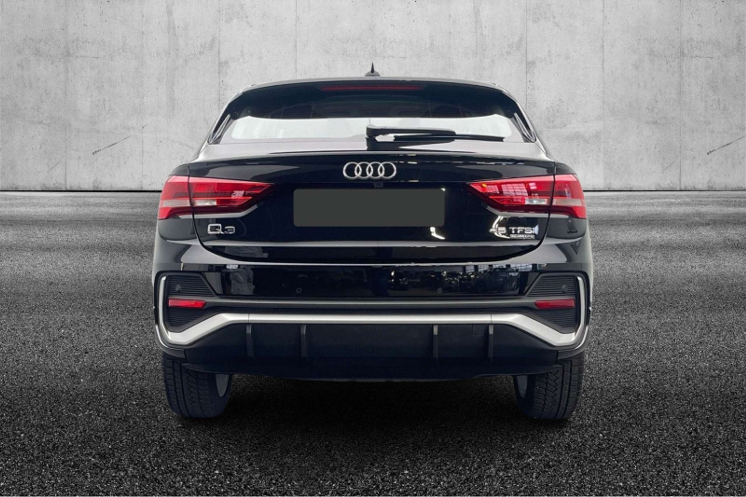 Audi - Q3