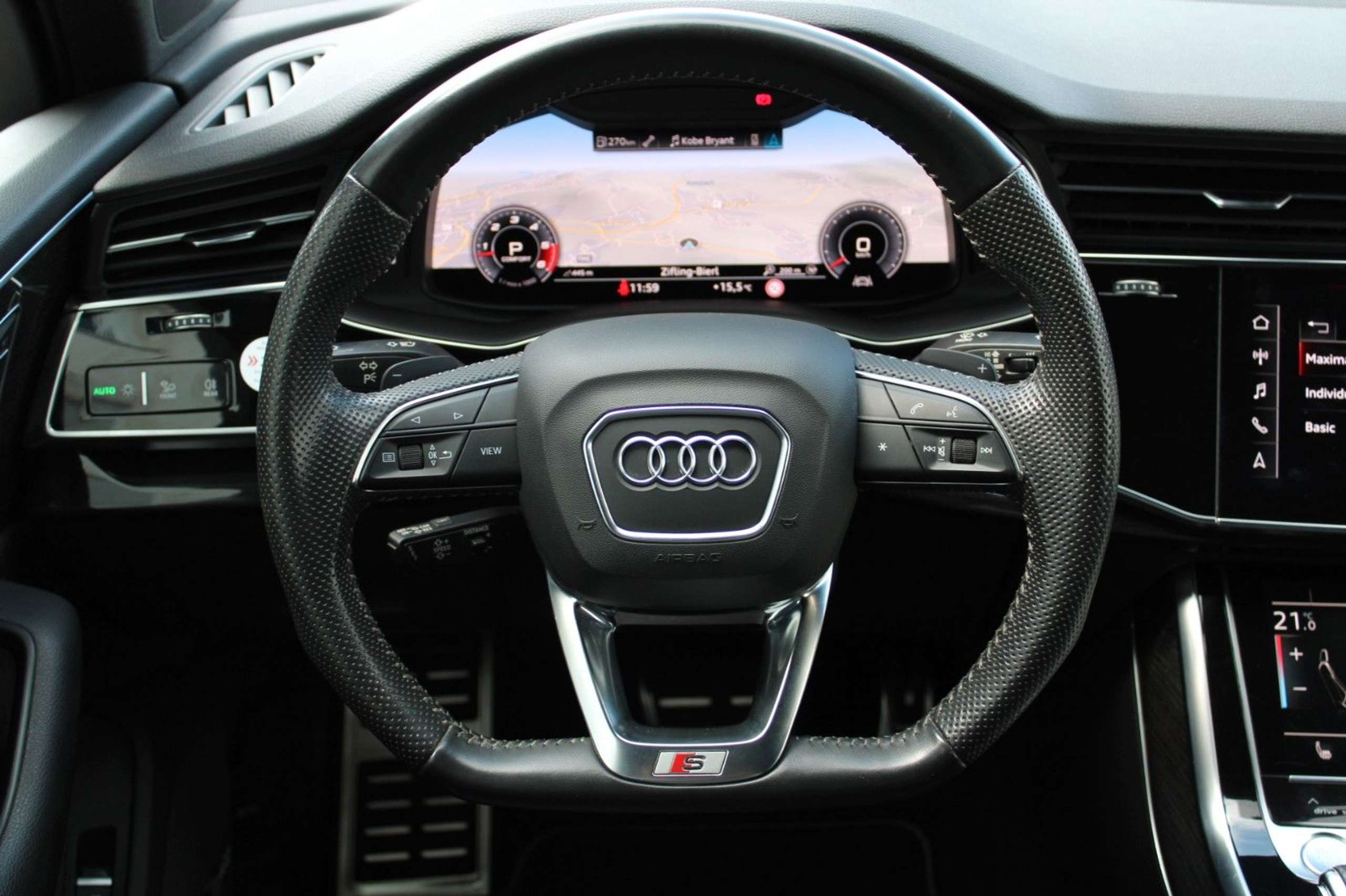 Audi - Q7