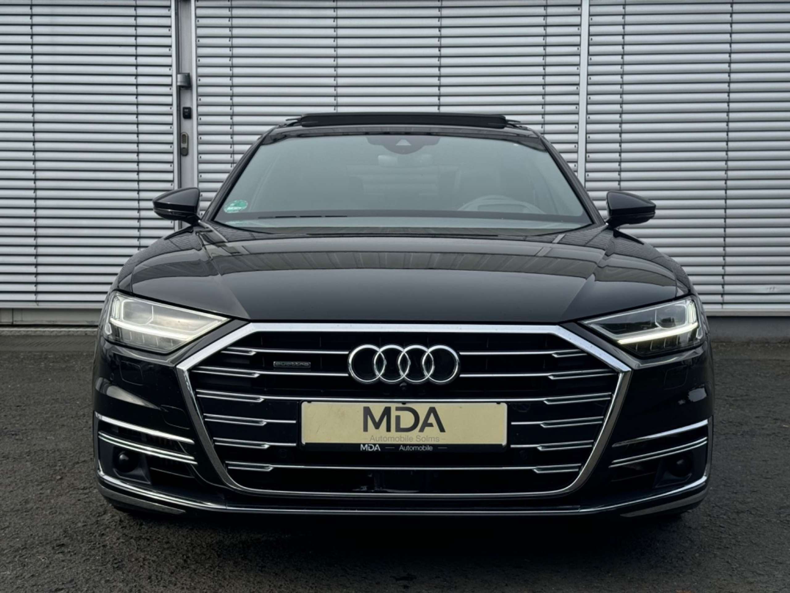 Audi - A8