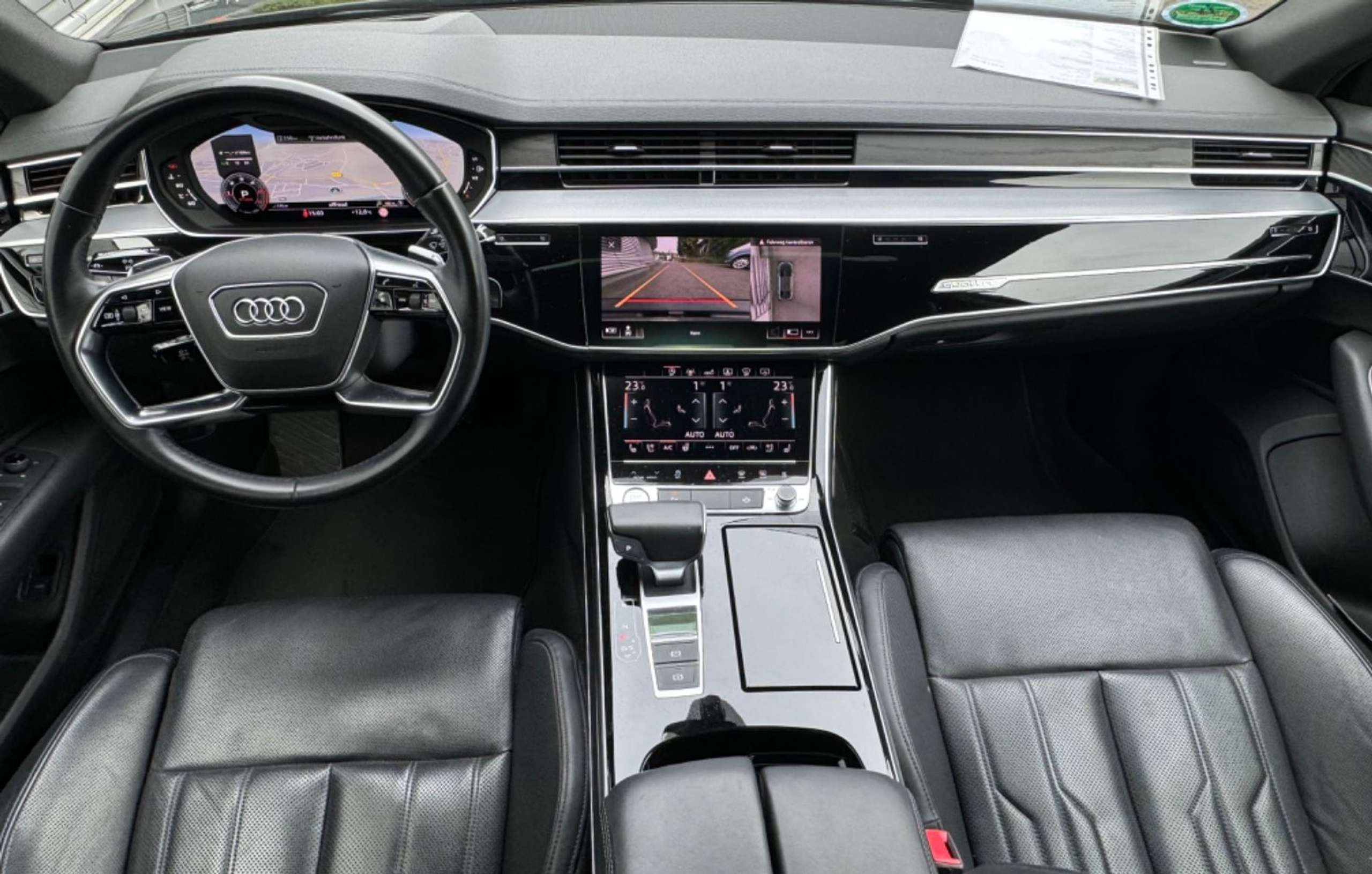 Audi - A8