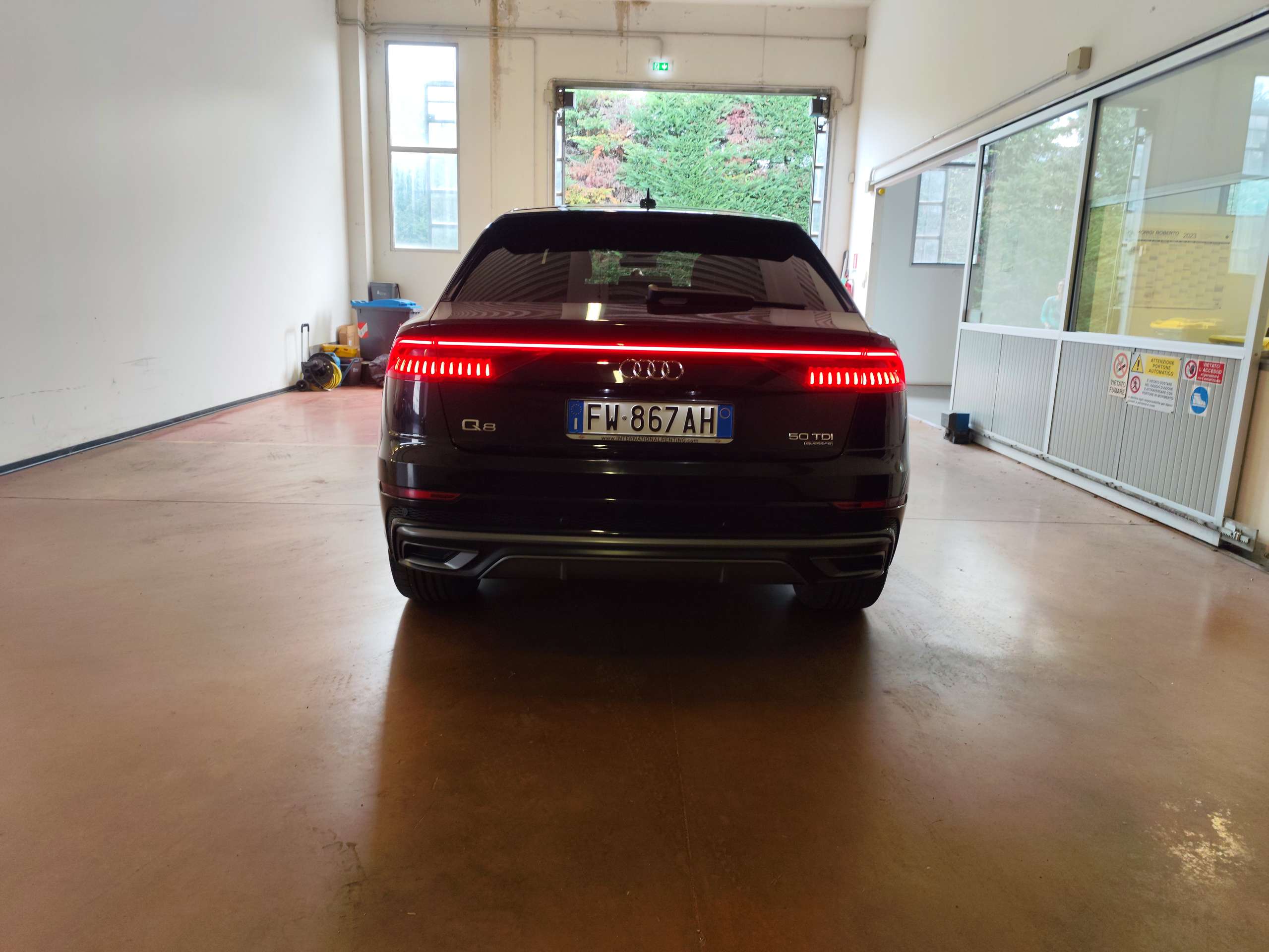 Audi - Q8