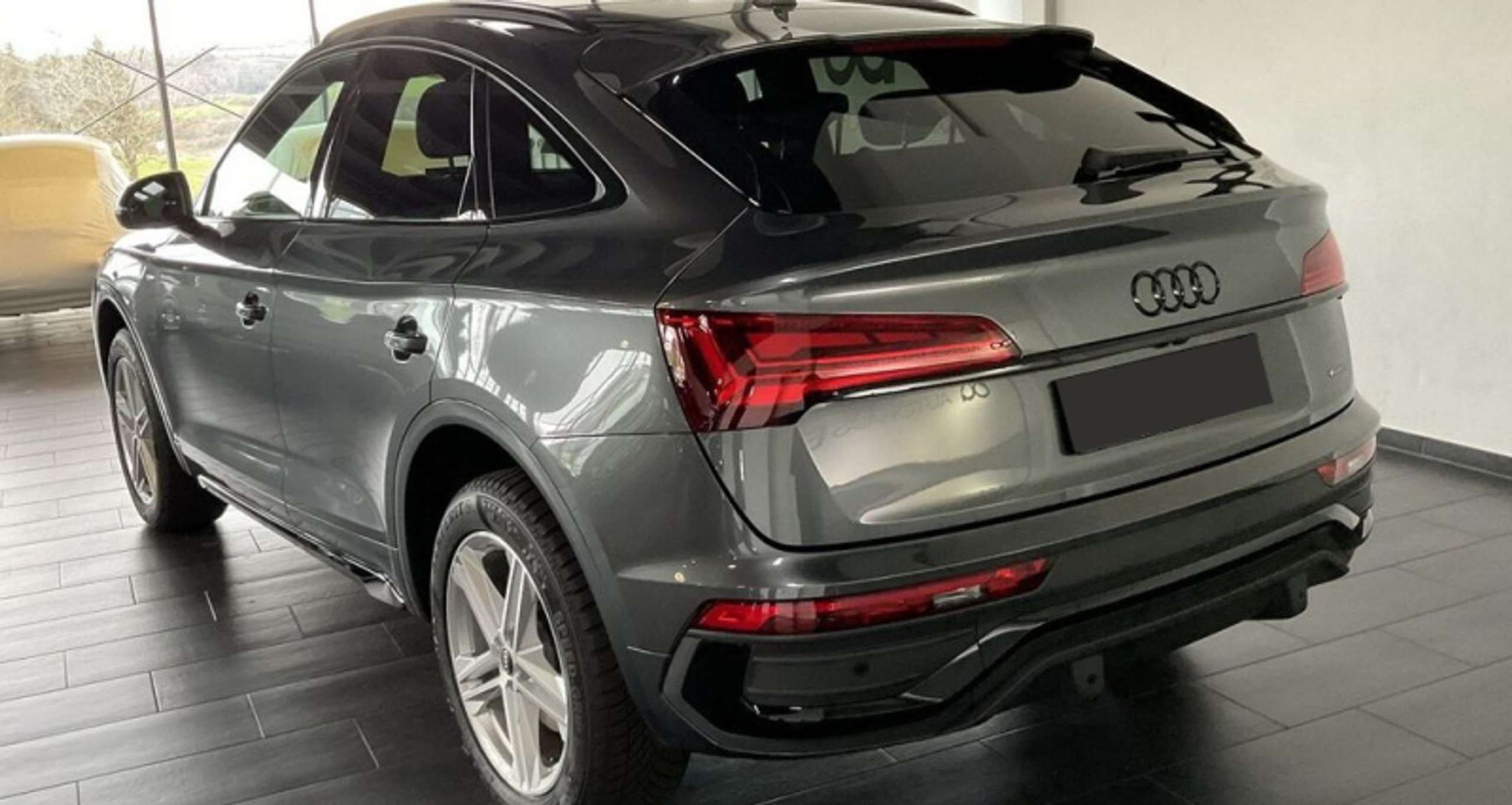 Audi - Q5