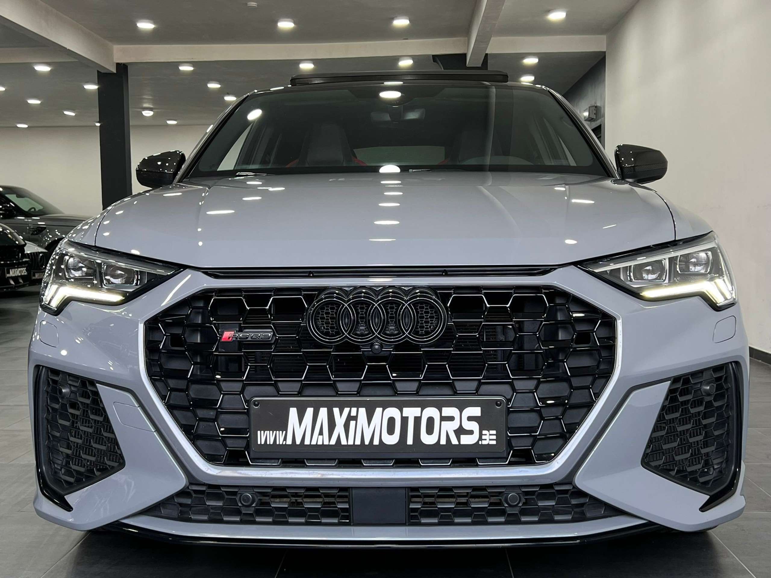 Audi - RS Q3