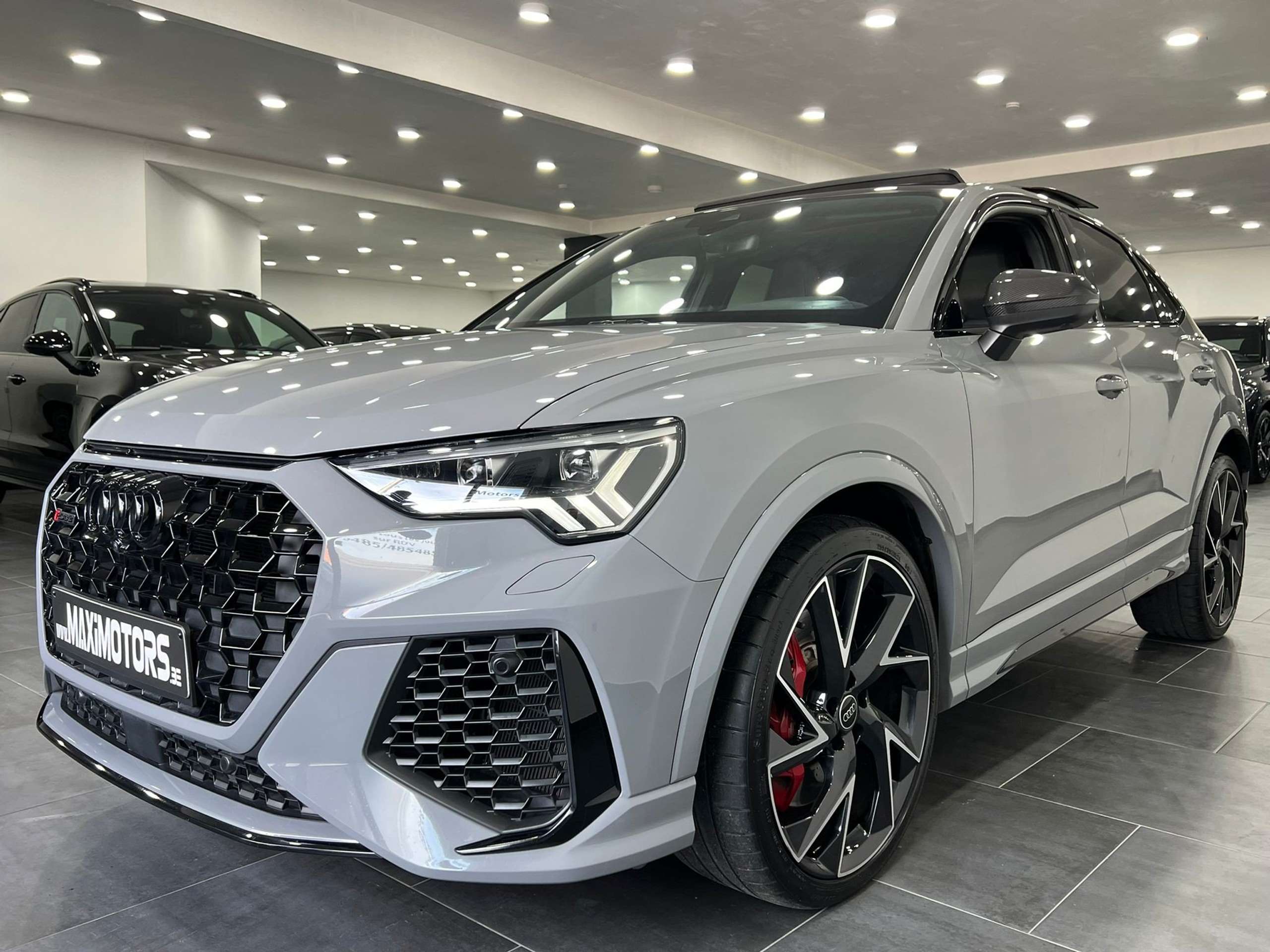 Audi - RS Q3