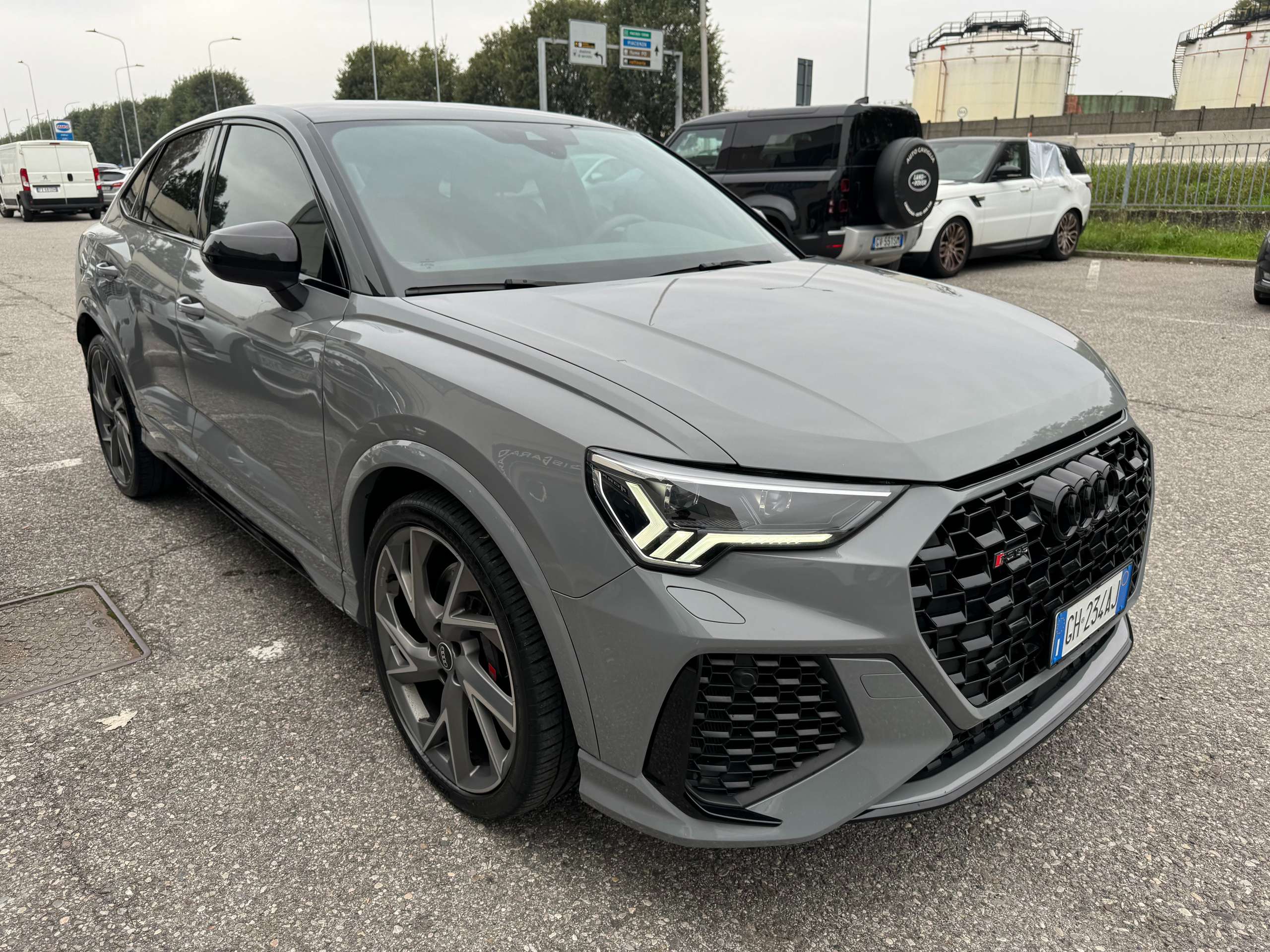 Audi - RS Q3