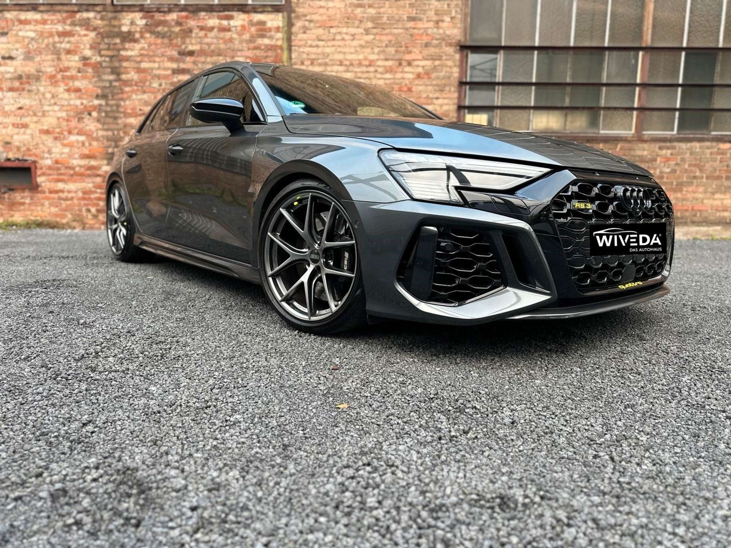 Audi - RS3