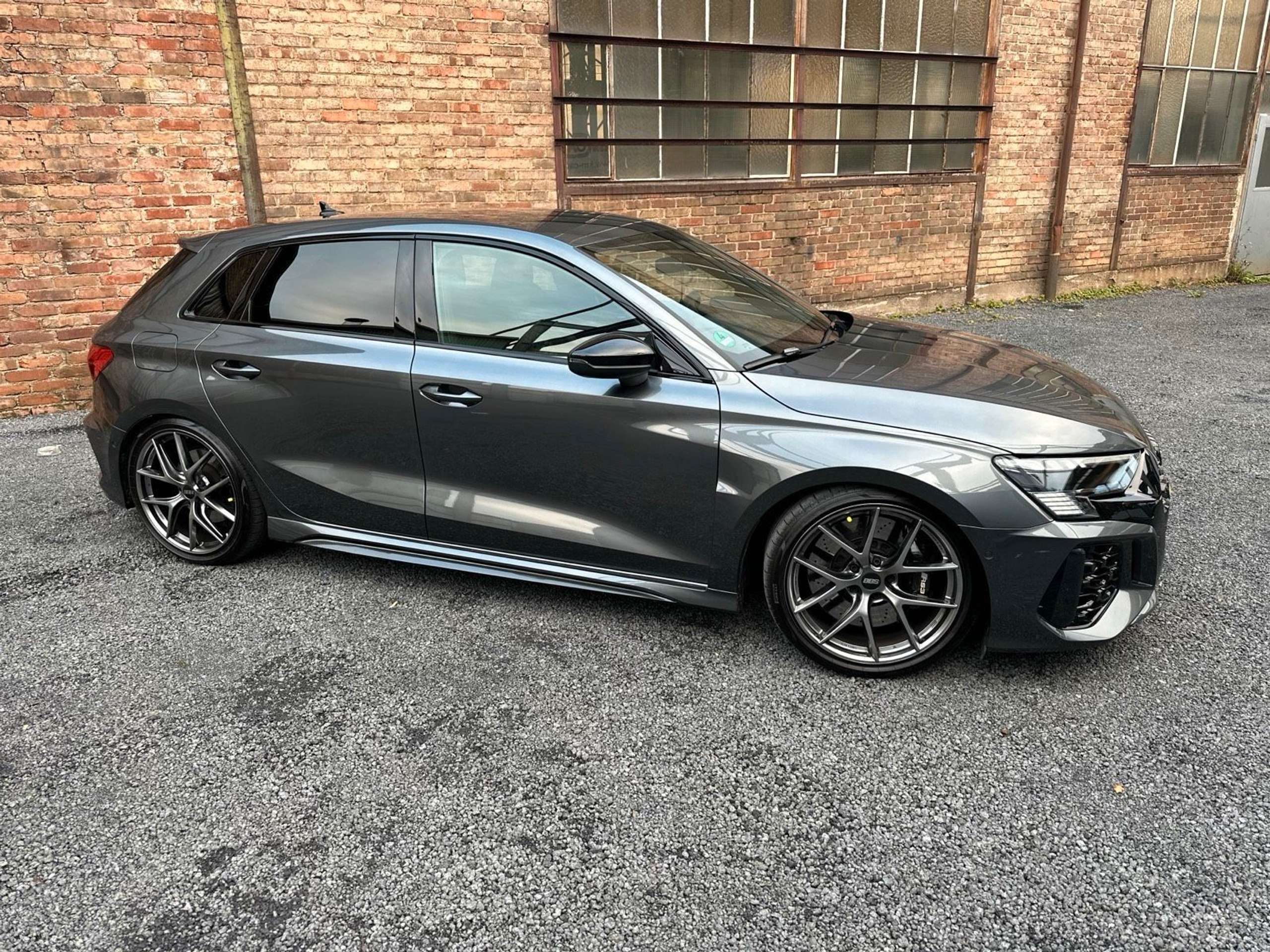 Audi - RS3