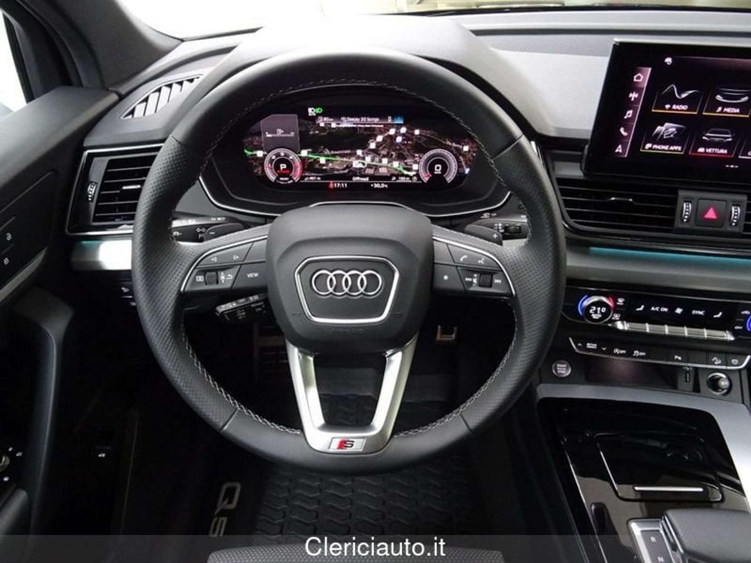 Audi - Q5