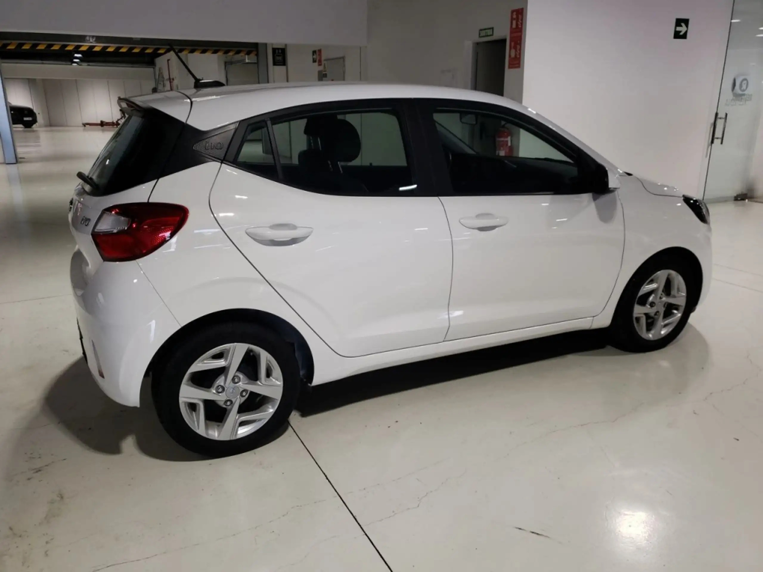 Hyundai - i10