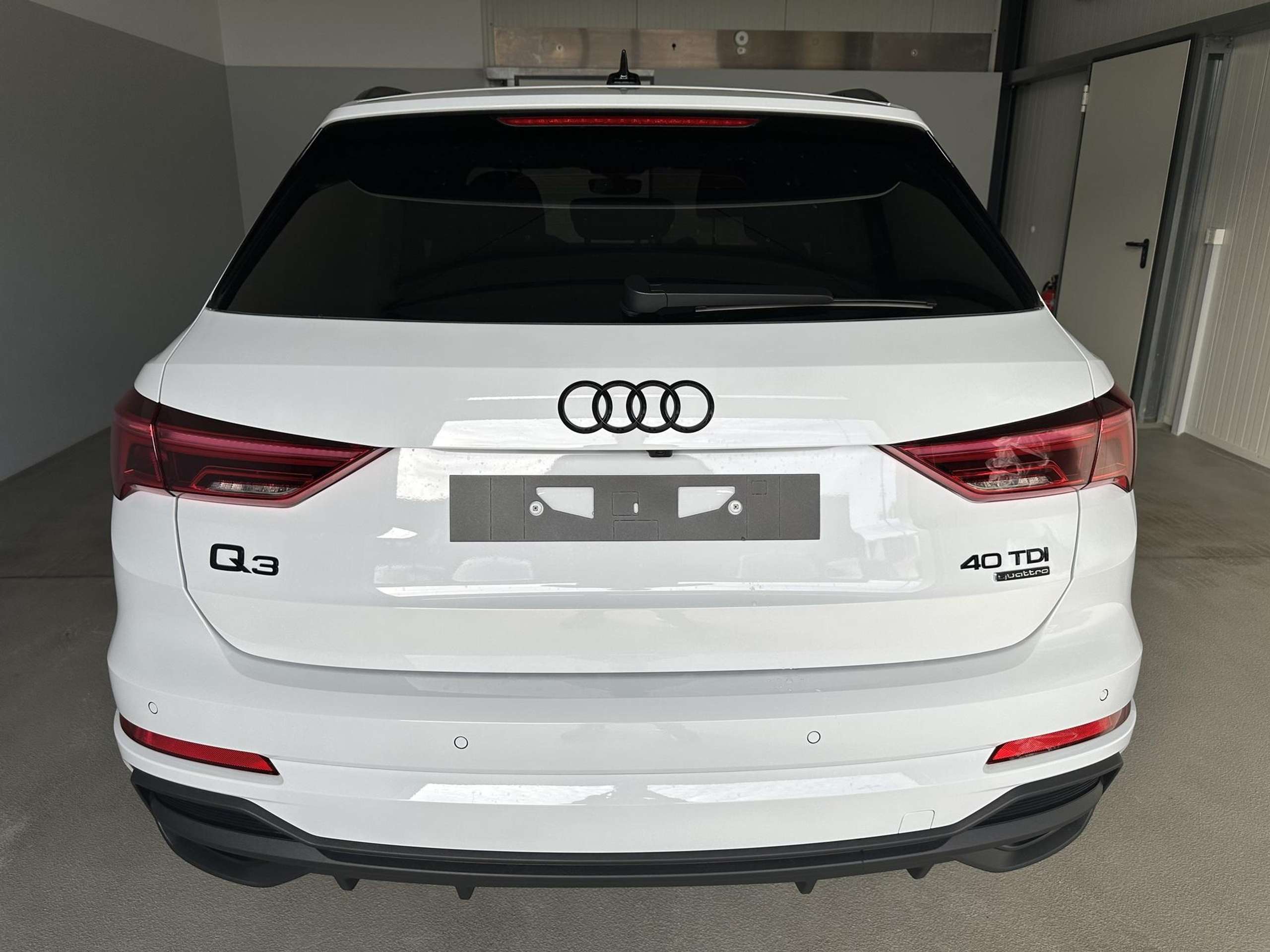 Audi - Q3