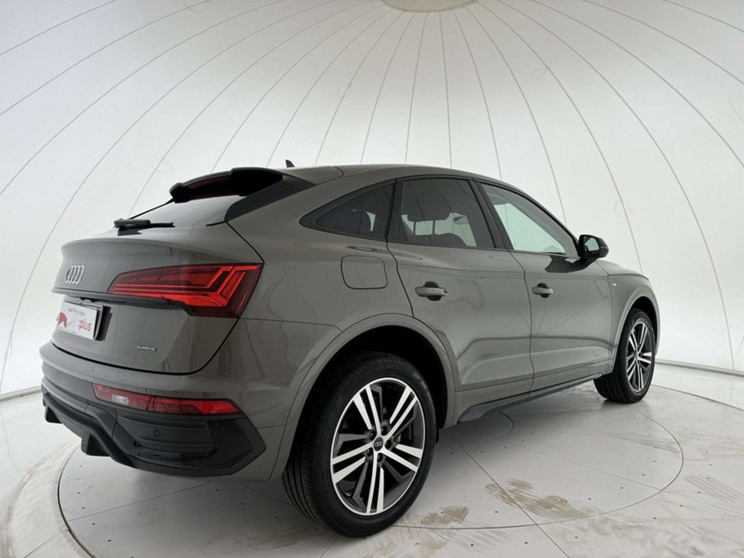 Audi - Q5