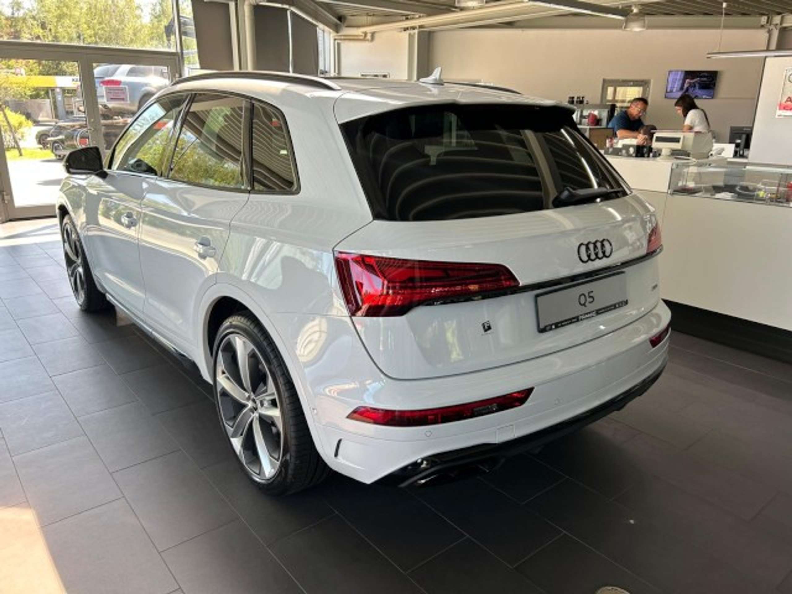 Audi - Q5